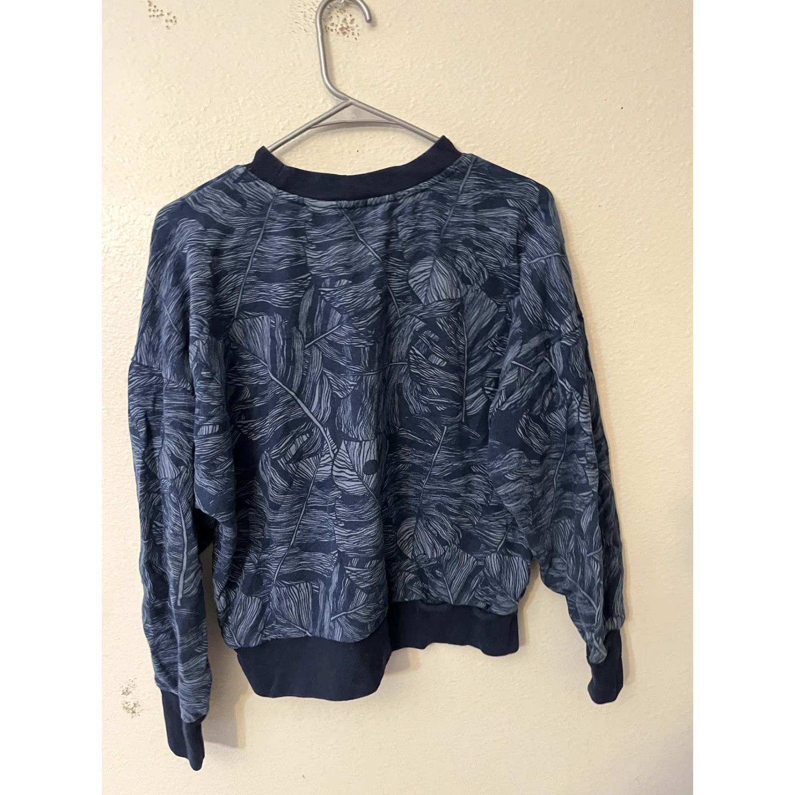 Gap VTG Gap Mens Crew Neck Sweatshirt Pullover Blue Palm Trees Size Large Size US L / EU 52-54 / 3 - 2 Thumbnail