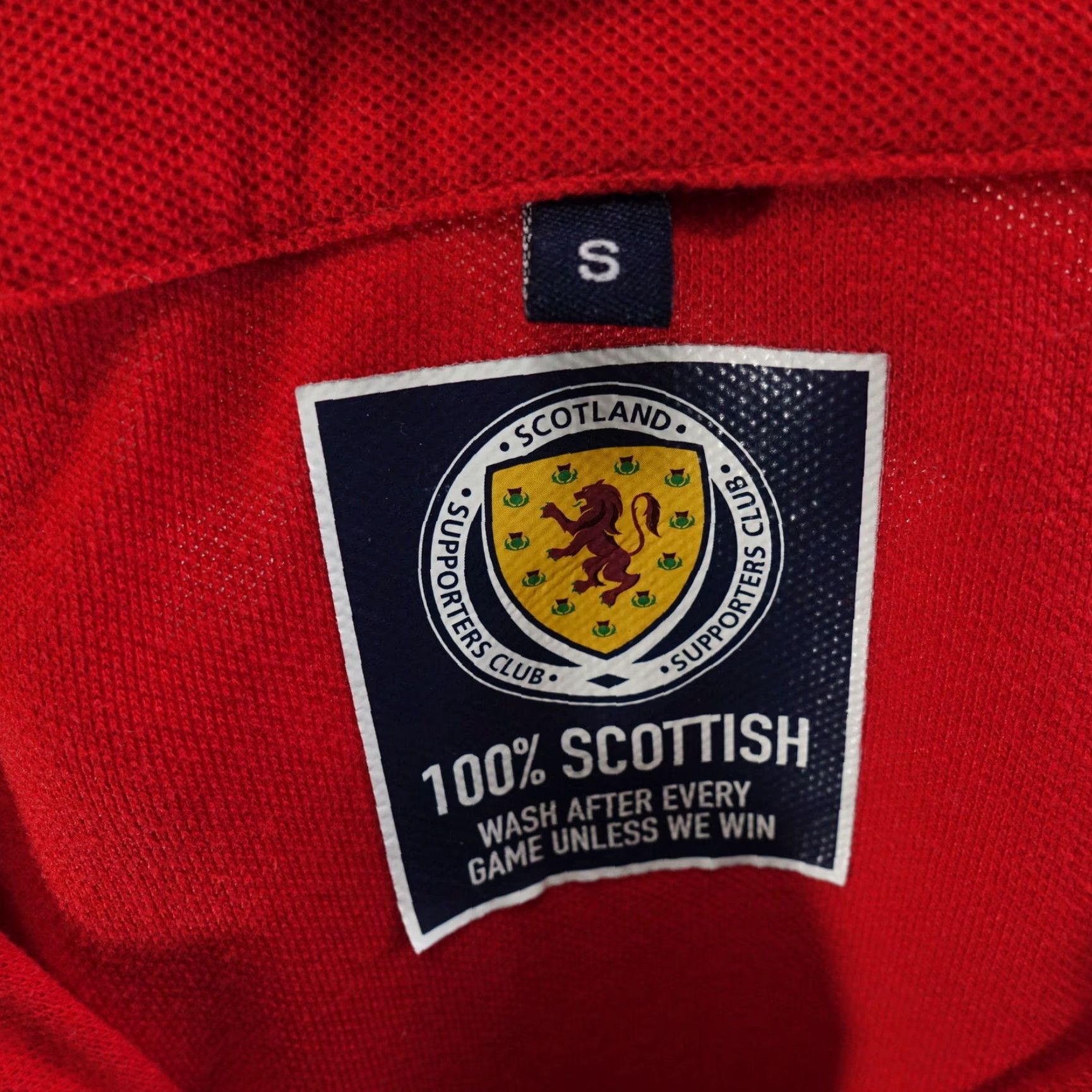 Vintage SCOTLAND Football Supporters Club Polo Shirt Mens Size S Red Size US S / EU 44-46 / 1 - 7 Thumbnail