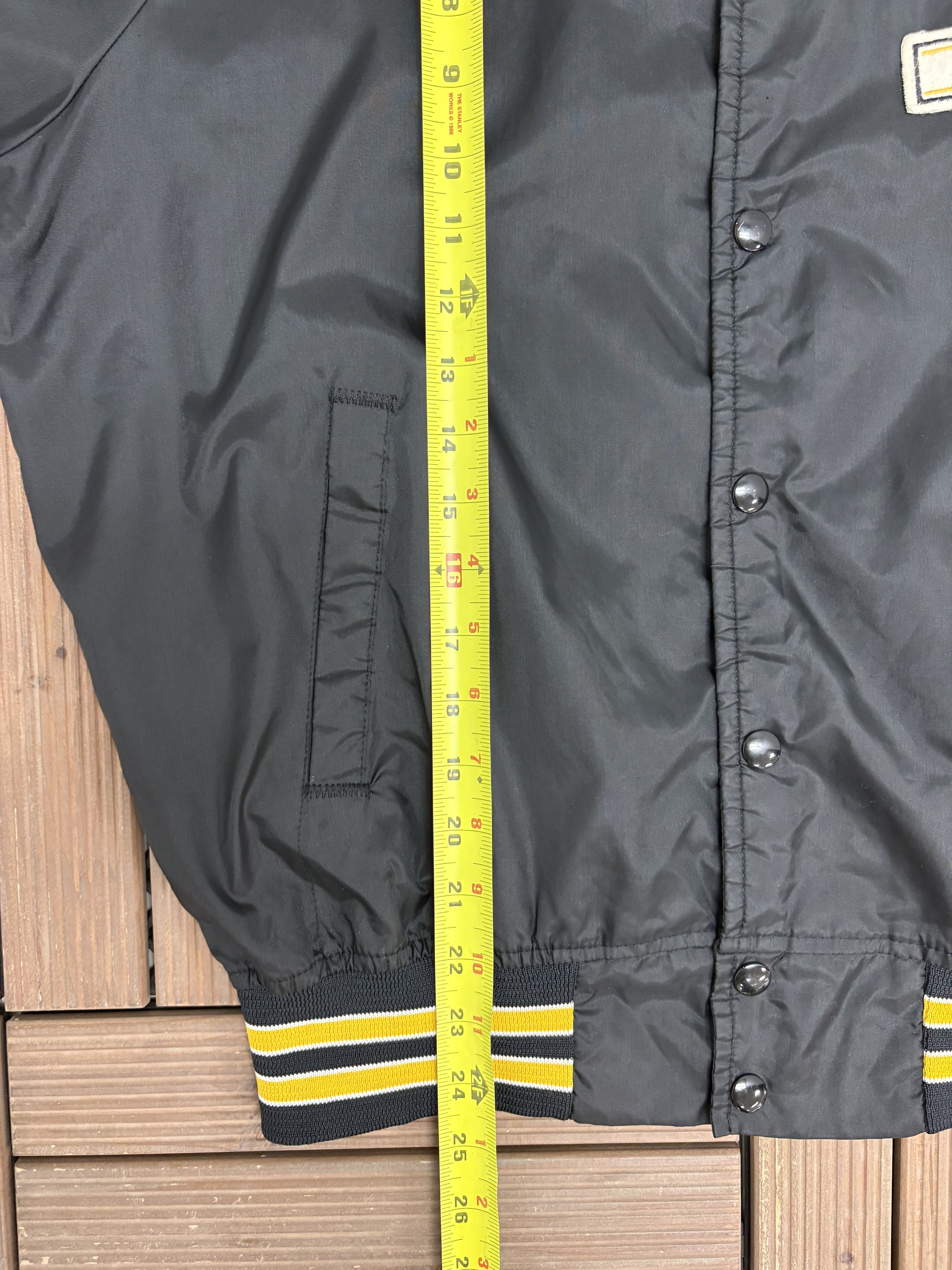 Chalk Line Iowa Hawkeyes Stitched Vintage Windbreaker Jacket Size US L / EU 52-54 / 3 - 8 Thumbnail