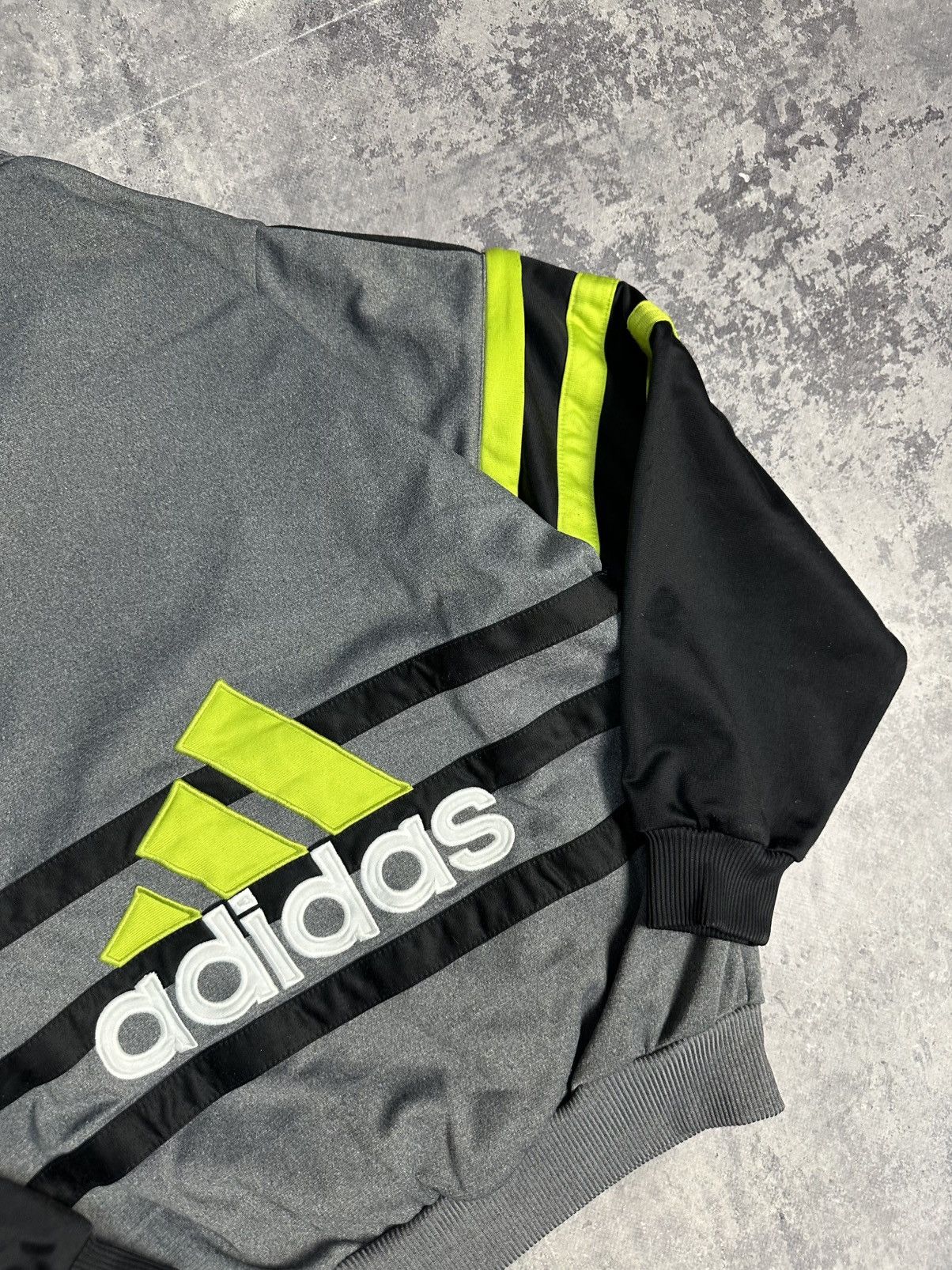 Adidas Adidas Vintage Zip-hoodie Japanese Rare Size US M / EU 48-50 / 2 - 3 Thumbnail