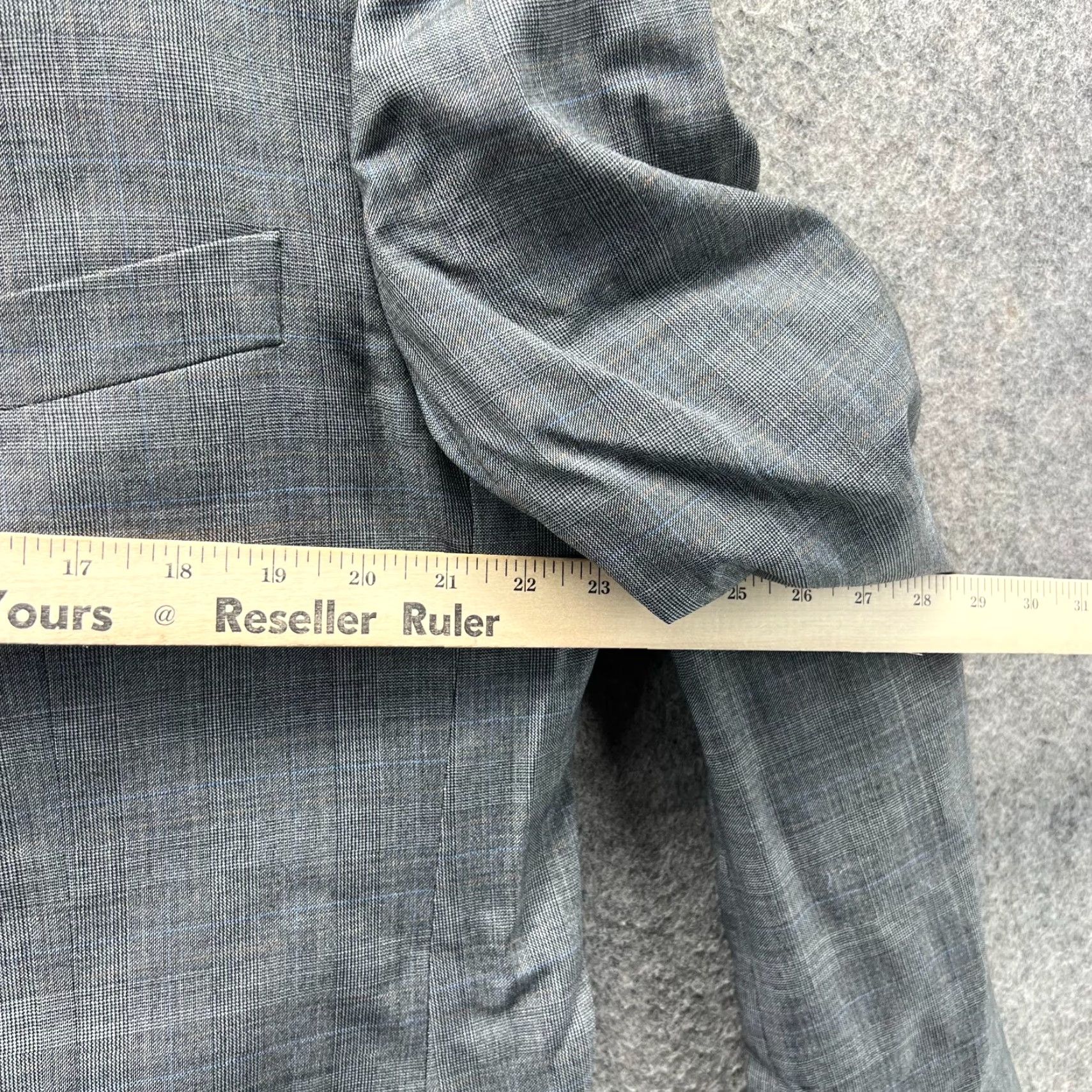 Brooks Brothers Brooks Brothers Blazer Men 46L Gray Wool Jacket Single-Breasted Notch Lapel Two-Button Front Long Solid Pinstripes (Sport Coat) Mens Size 46R - 3 Thumbnail