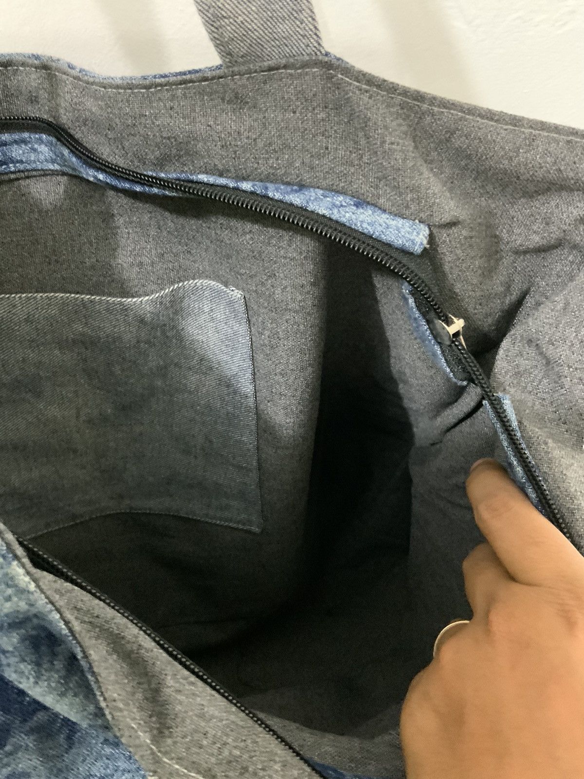 Japanese Brand Denim Flower Art Tote Bag Size ONE SIZE - 11 Thumbnail
