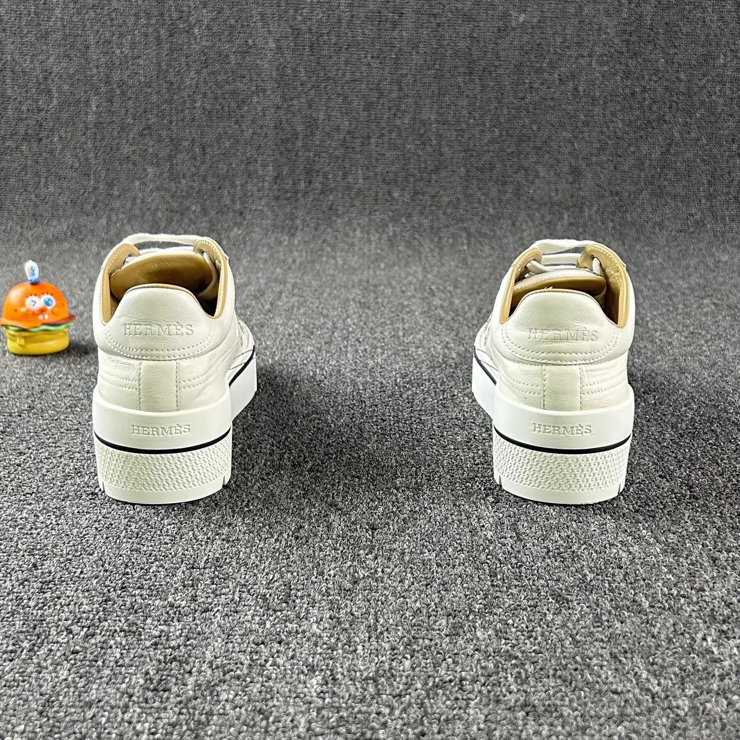 Hermes Hermes mismatched platform casual sneakers Size US 5.5 / IT 35.5 - 5 Thumbnail