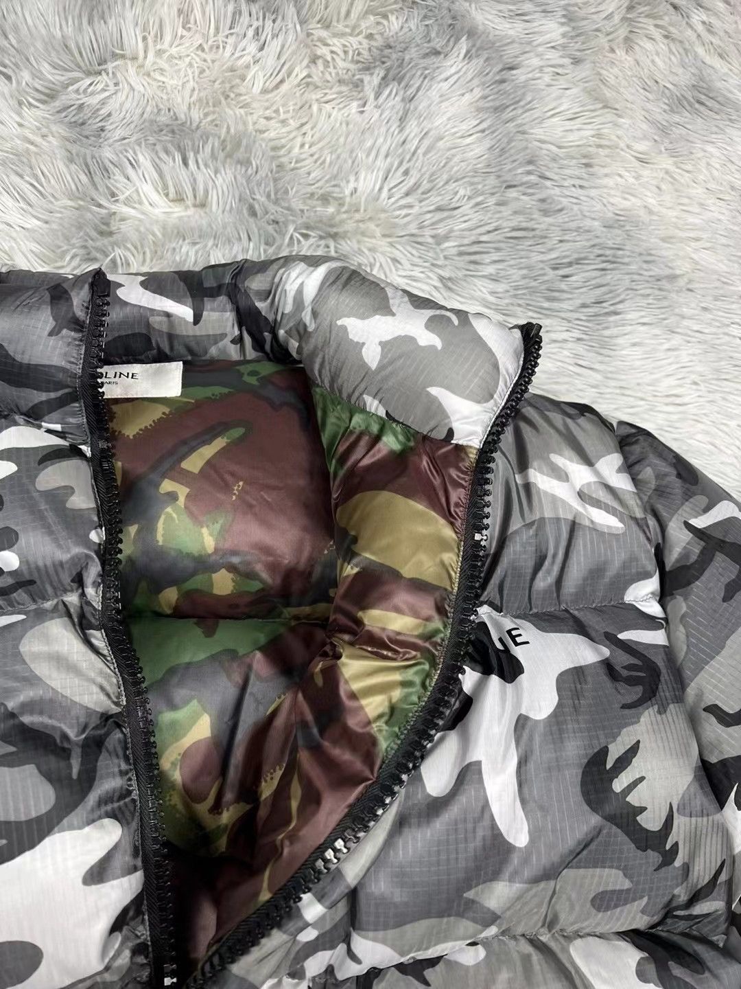 Celine × Hedi Slimane FW22 Grey Camo Short Down Jacket sz44 & 50 Size US M / EU 48-50 / 2 - 6 Thumbnail