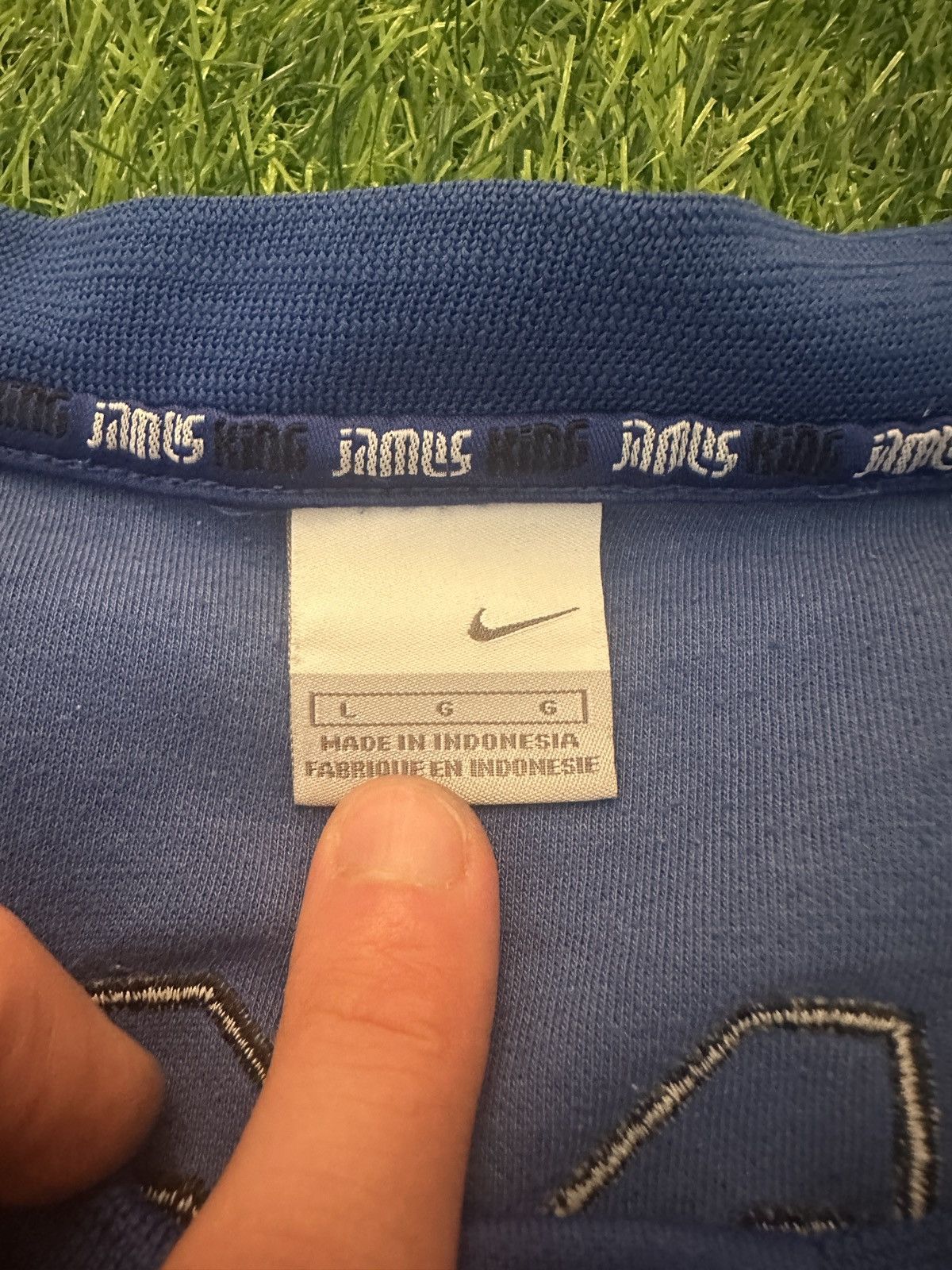 Nike Vintage NBA nike air lebron james team jersey kings size L Size US L / EU 52-54 / 3 - 5 Thumbnail