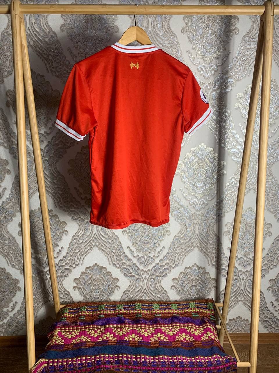 New Balance × Vintage VERY RARE NEW BALANCE FC LIVERPOOL ENGLAND SOCCER JERSEY Y2K Size US S / EU 44-46 / 1 - 7 Thumbnail