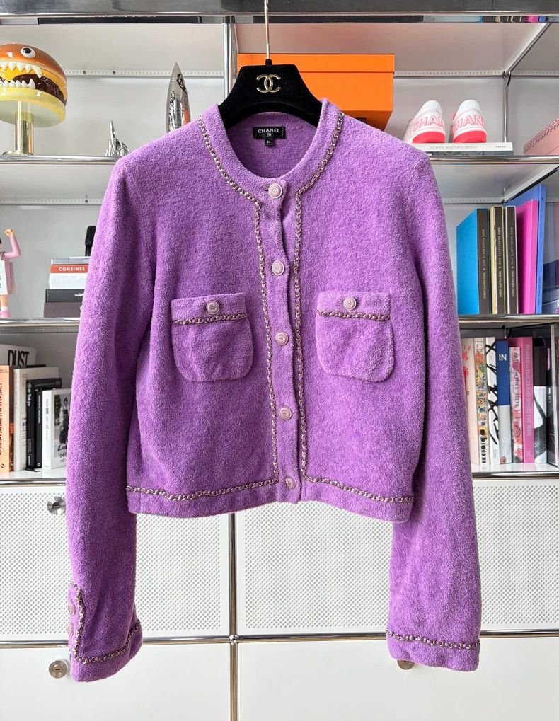Chanel Chanel Lavender purple chain cardigan coat Size XS / US 0-2 / IT 36-38 - 1 Thumbnail