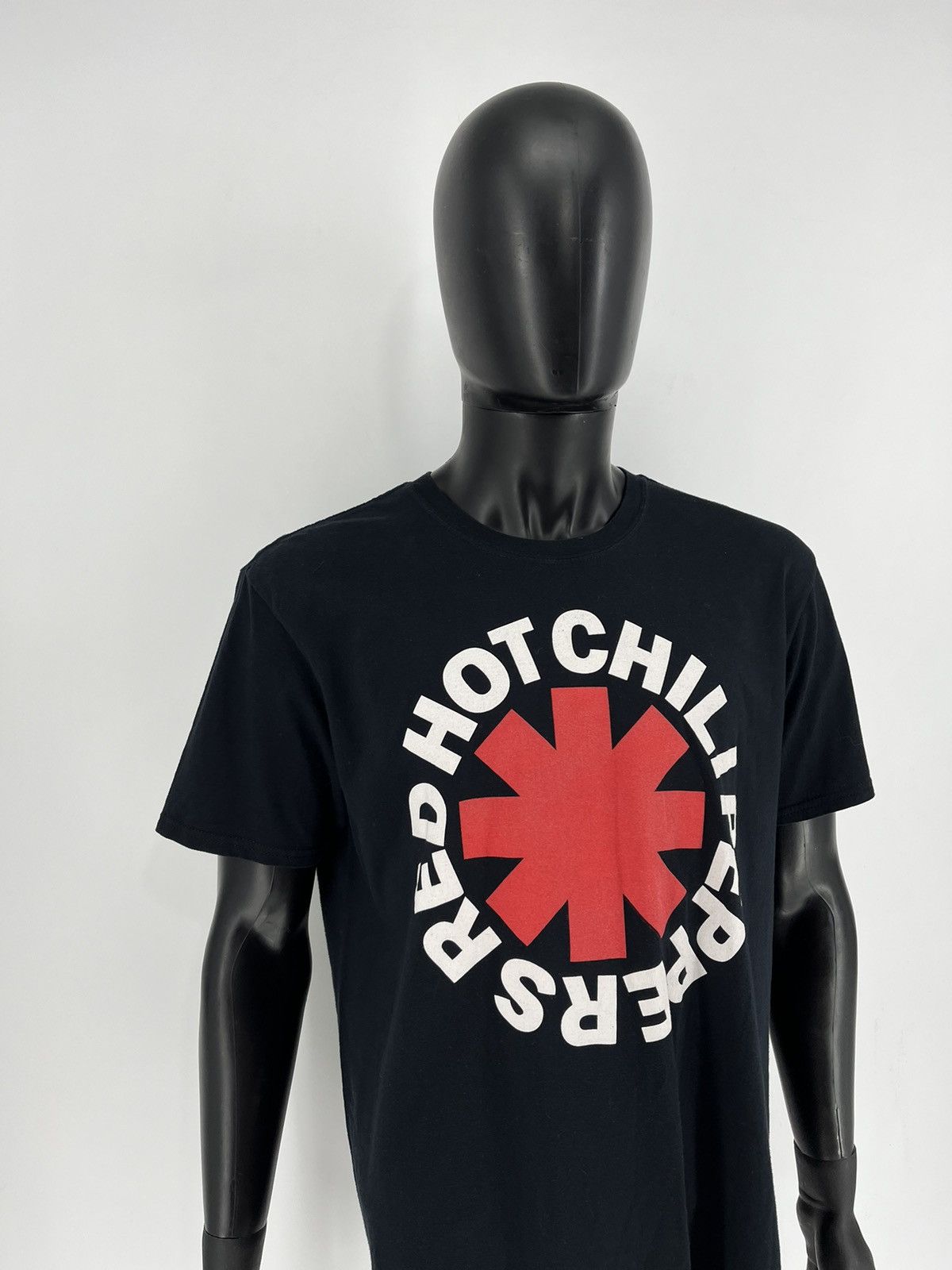 Band Tees × Vintage Y2K Vintage Red Hot Chili Peppers Band Tee Fadead Rock Size US XL / EU 56 / 4 - 3 Thumbnail