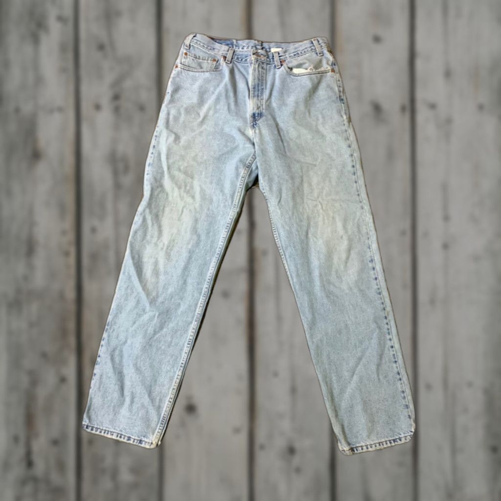 Levi's VINTAGE 90s Levis 550 Relaxed Fit Straight Blue Jeans Mens Size 34 Size US 34 / EU 50 - 1 Thumbnail