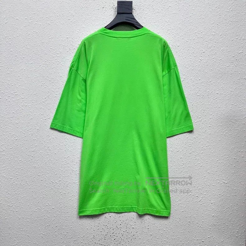 Balenciaga Balenciaga Seven Languages Short Sleeve Size US XS / EU 42 / 0 - 2 Thumbnail