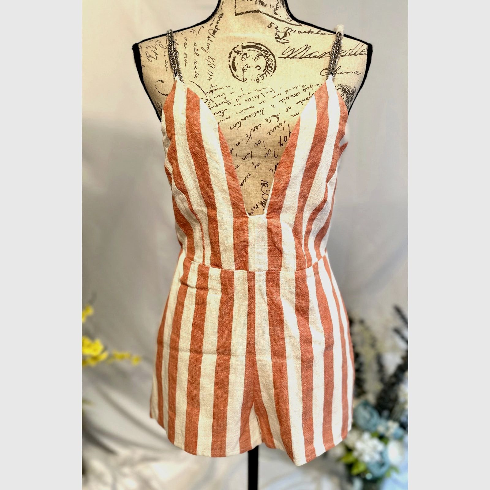 Other Millau Linen Romper Fully Lined Chain Straps Chain Accents S Size 28" / US 6 / IT 42 - 5 Thumbnail