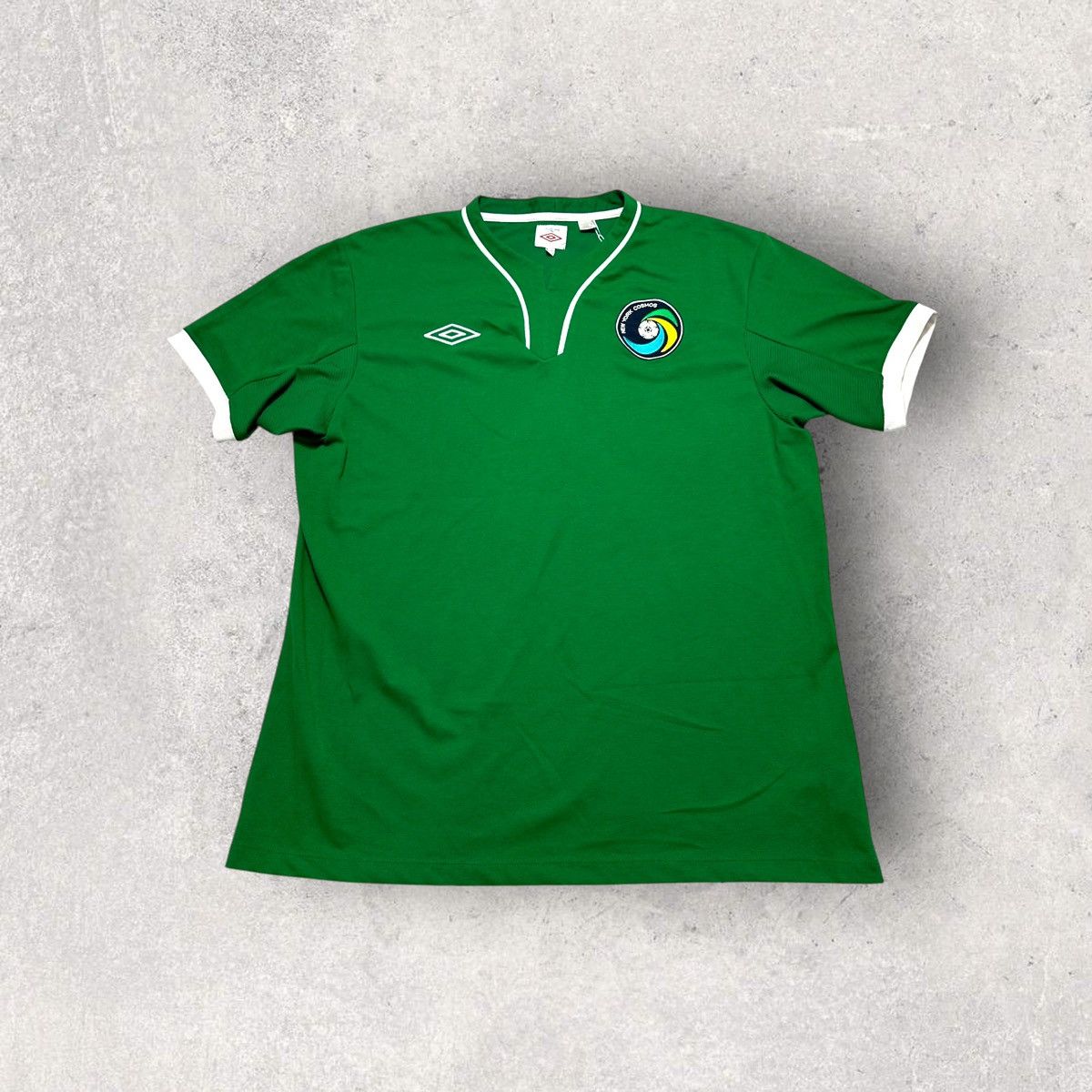 Umbro New York Cosmos jersey Size US XL / EU 56 / 4 - 1 Thumbnail