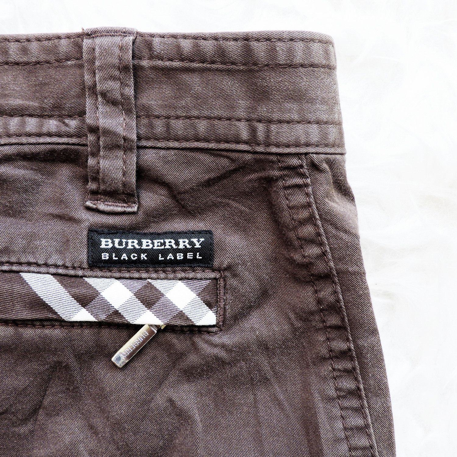 Burberry BURBERRY BLACK LABEL BROWN SHORT PANTS Size US 35 - 8 Thumbnail