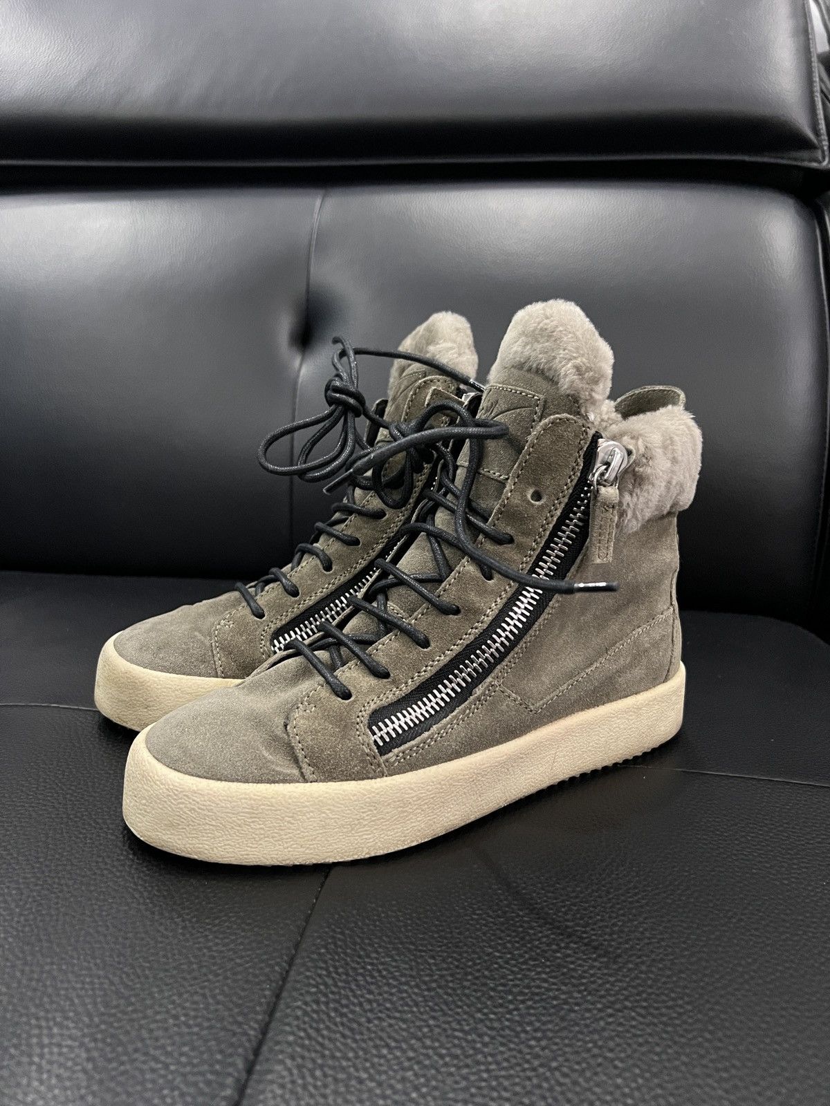 Giuseppe Zanotti Giuseppe Zanotti Shearling High-Top Sneakers Size US 7 / IT 37 - 1 Thumbnail