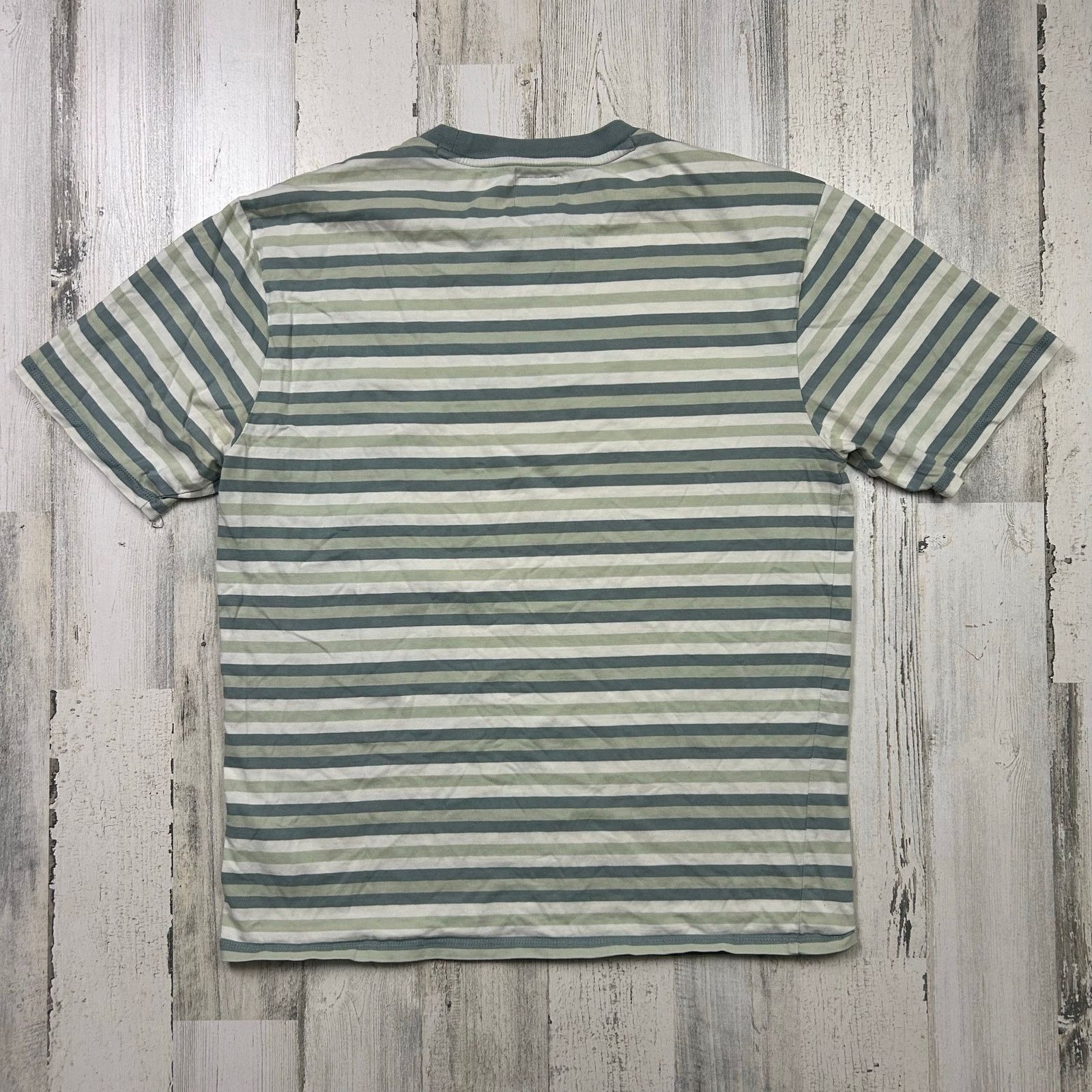 Guess Men’s GUESS Spell Out Short Sleeve Striped T-Shirt Small Size US S / EU 44-46 / 1 - 5 Thumbnail