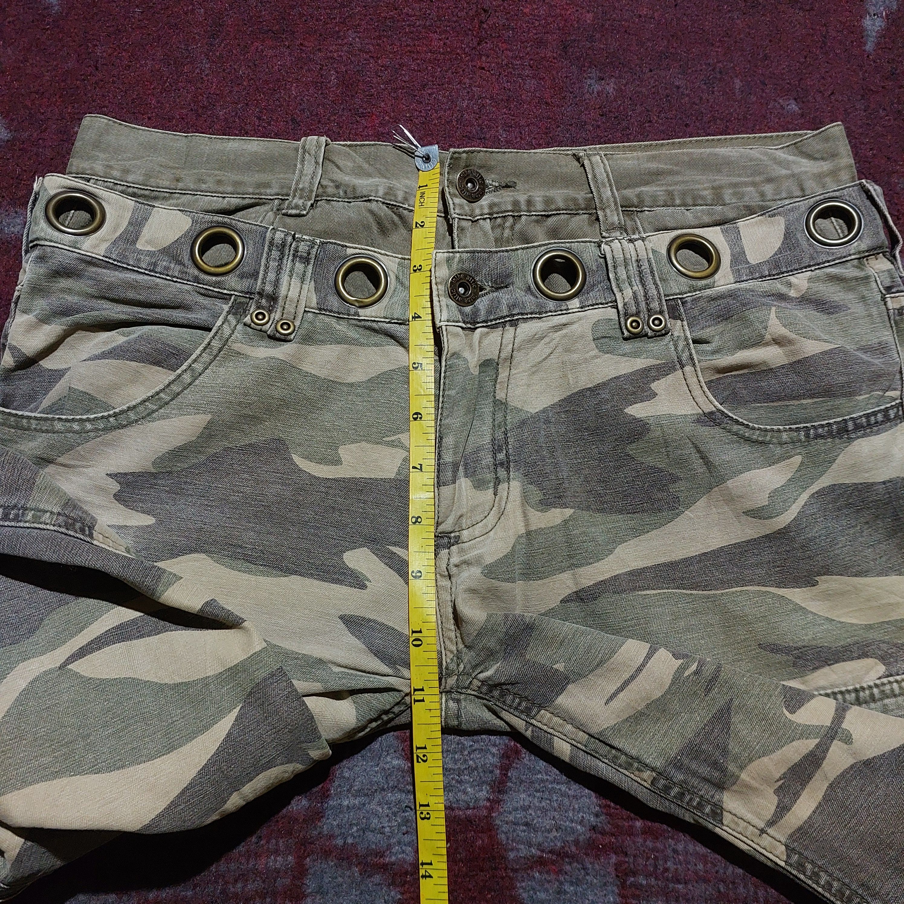 In The Attic 🔥rare In the attic camo double waist flare cargo pants Size US 32 / EU 48 - 21 Thumbnail