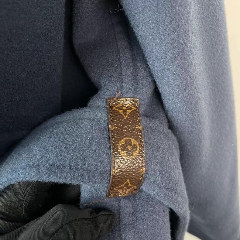 Louis Vuitton Louis Vuitton Blue big presbyopic full print bathrobe shor Size XXS / US 00 / IT 34 - 5 Thumbnail