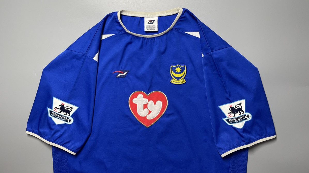 Pompeii PORTSMOUTH POMPEY 2004/2005 FOOTBALL HOME JERSEY #20 YAKUBU Size US XL / EU 56 / 4 - 3 Thumbnail