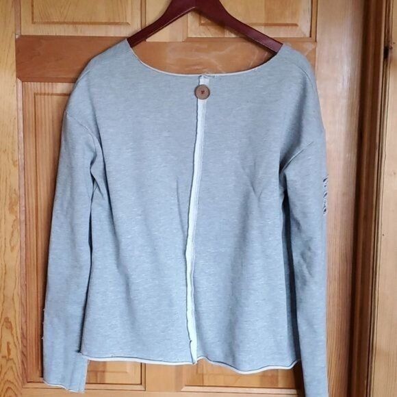 Designer Bala Bala Distressed Grey Raw Edges Unique Vneck with Accent Size XL / US 12-14 / IT 48-50 - 7 Thumbnail