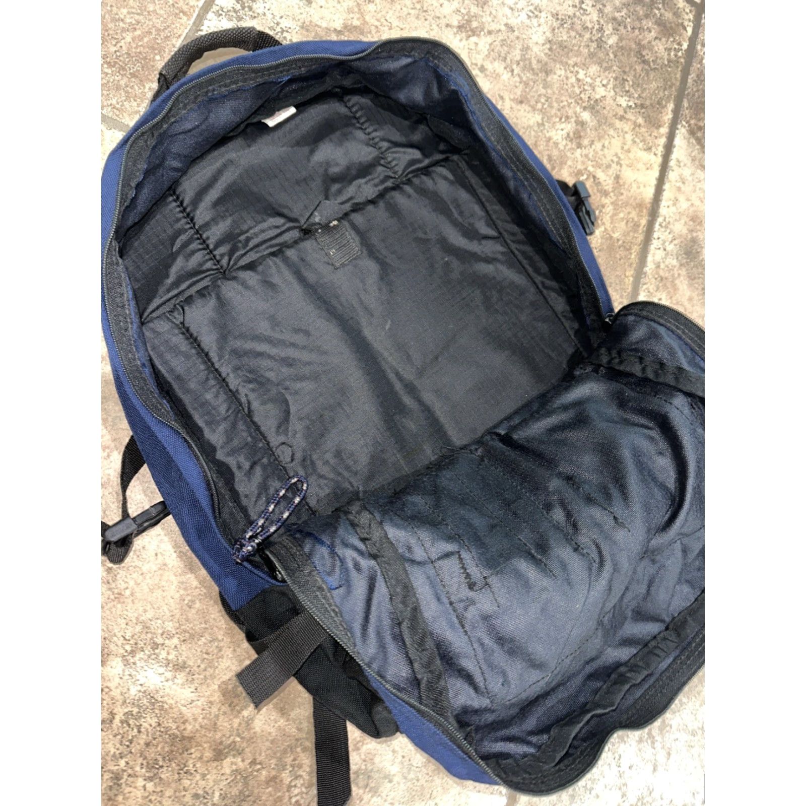 Jansport VINTAGE JanSport Backpack Mens Blue USA Multi Pocket Nylon Backpack Size ONE SIZE - 4 Thumbnail