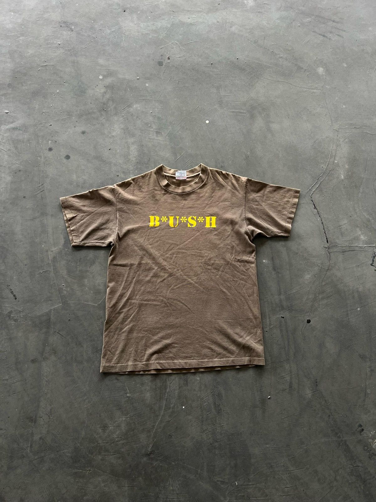 Band Tees × Vintage Vintage 90s Bush Tshirt Size US L / EU 52-54 / 3 - 1 Thumbnail