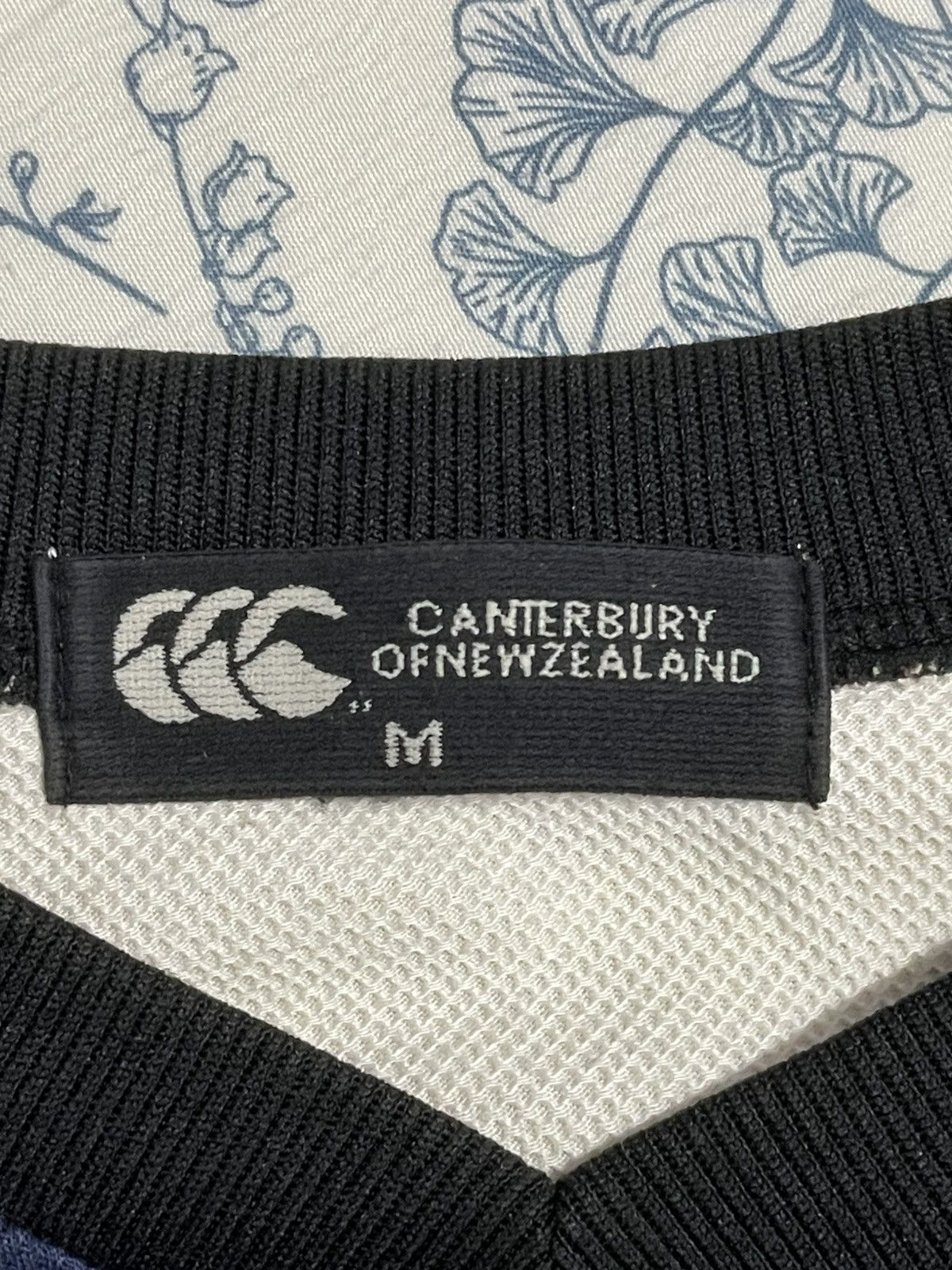 Canterbury of New Zealand Vintage Canterbury of New Zealand Short Sleeve Raglan Rugby Size US S / EU 44-46 / 1 - 3 Thumbnail