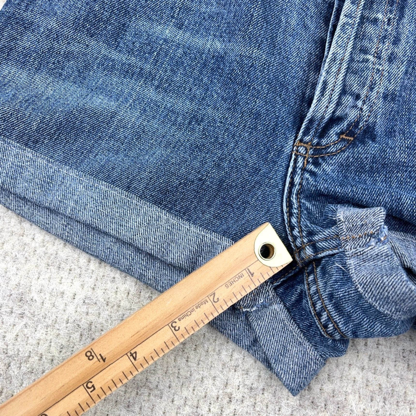 J.Crew J Crew Shorts Women 6 Cuffed Jean Jorts Button Fly Med Wash Bow Made In USA Size 28" / US 6 / IT 42 - 7 Thumbnail