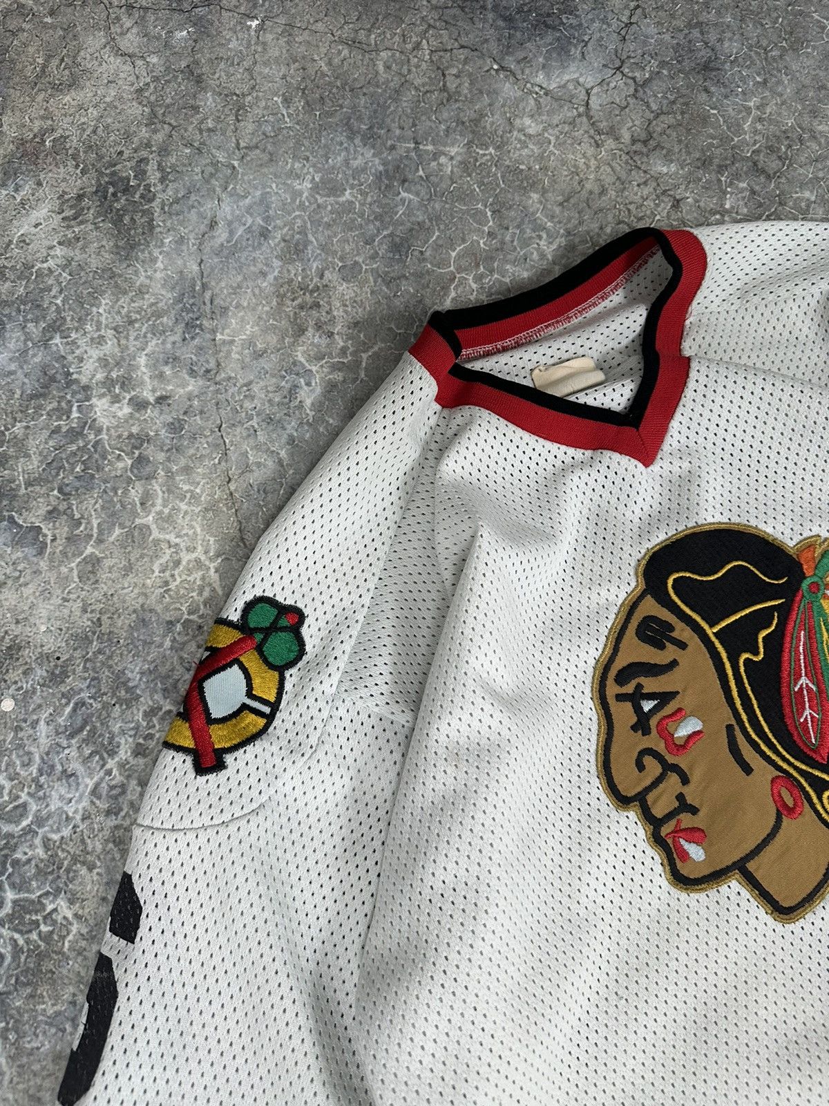 NHL × Vintage Vintage Black Hawks Thrashed Mesh Jersey Size US L / EU 52-54 / 3 - 5 Thumbnail