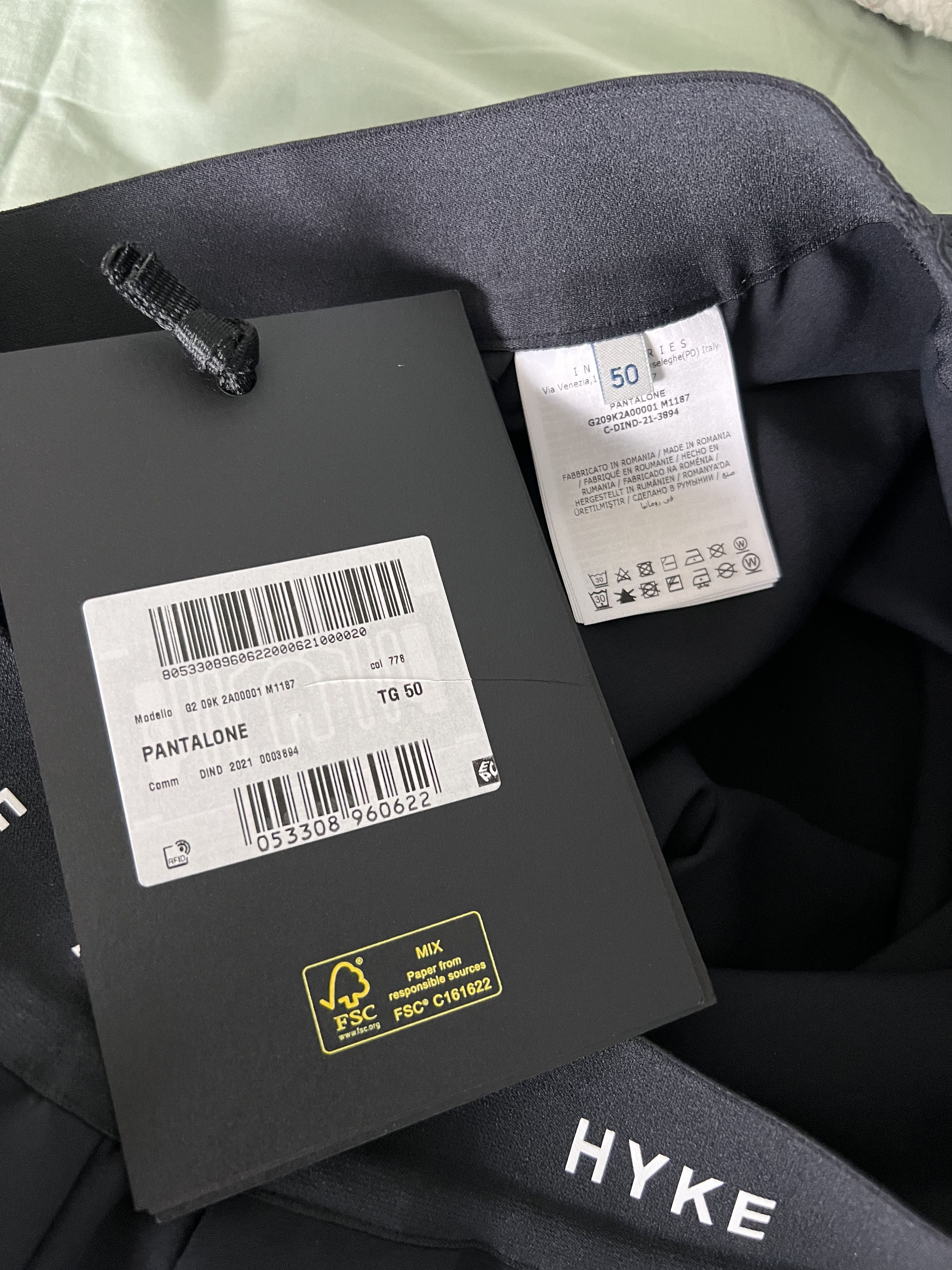 HYKE 4 Moncler Hyke Layered Pants in Navy Size US 34 / EU 50 - 7 Thumbnail