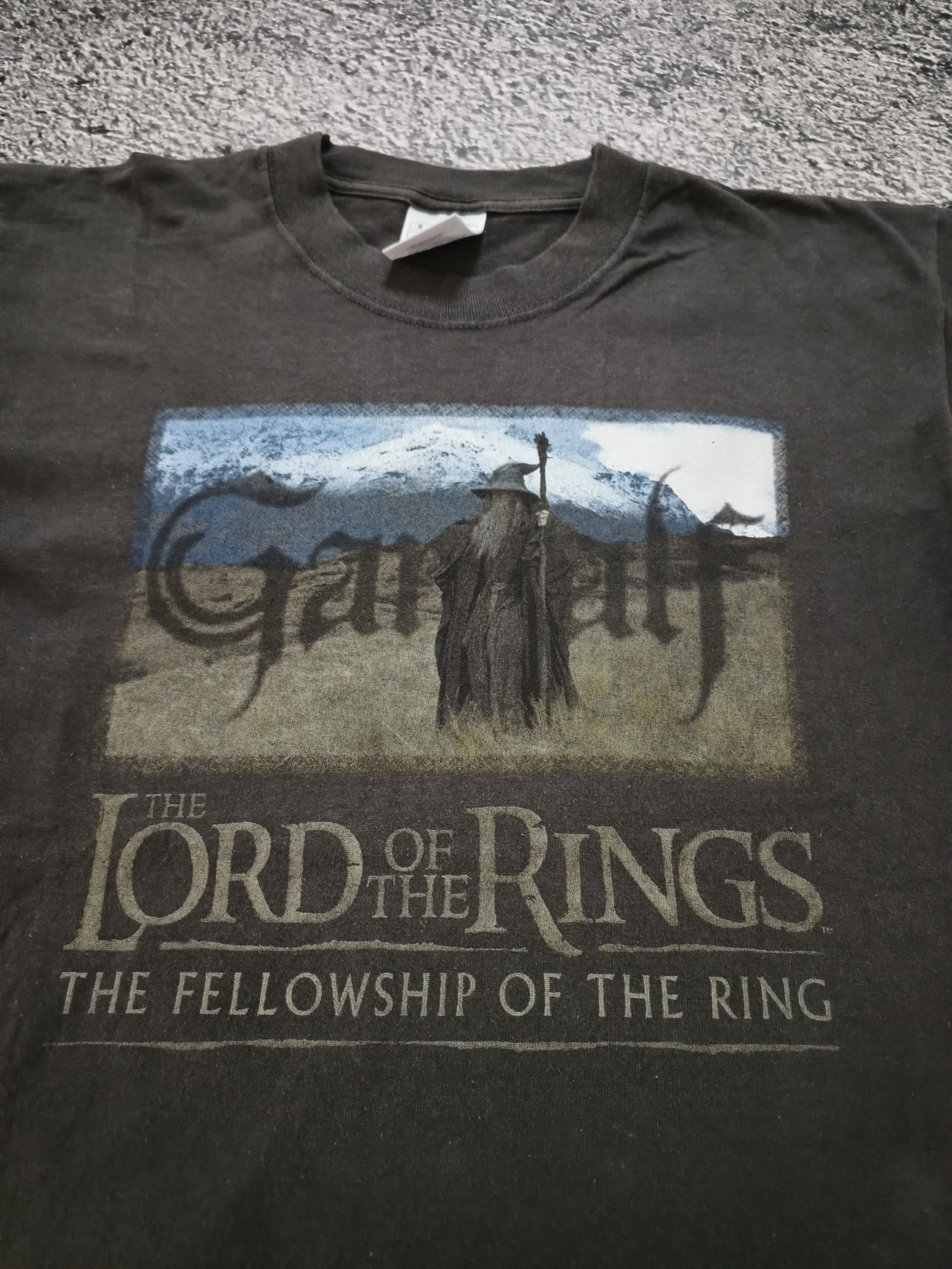Vintage Vintage Lord Of The Rings Gandalf T Shirt Movie Tee Size US S / EU 44-46 / 1 - 3 Thumbnail