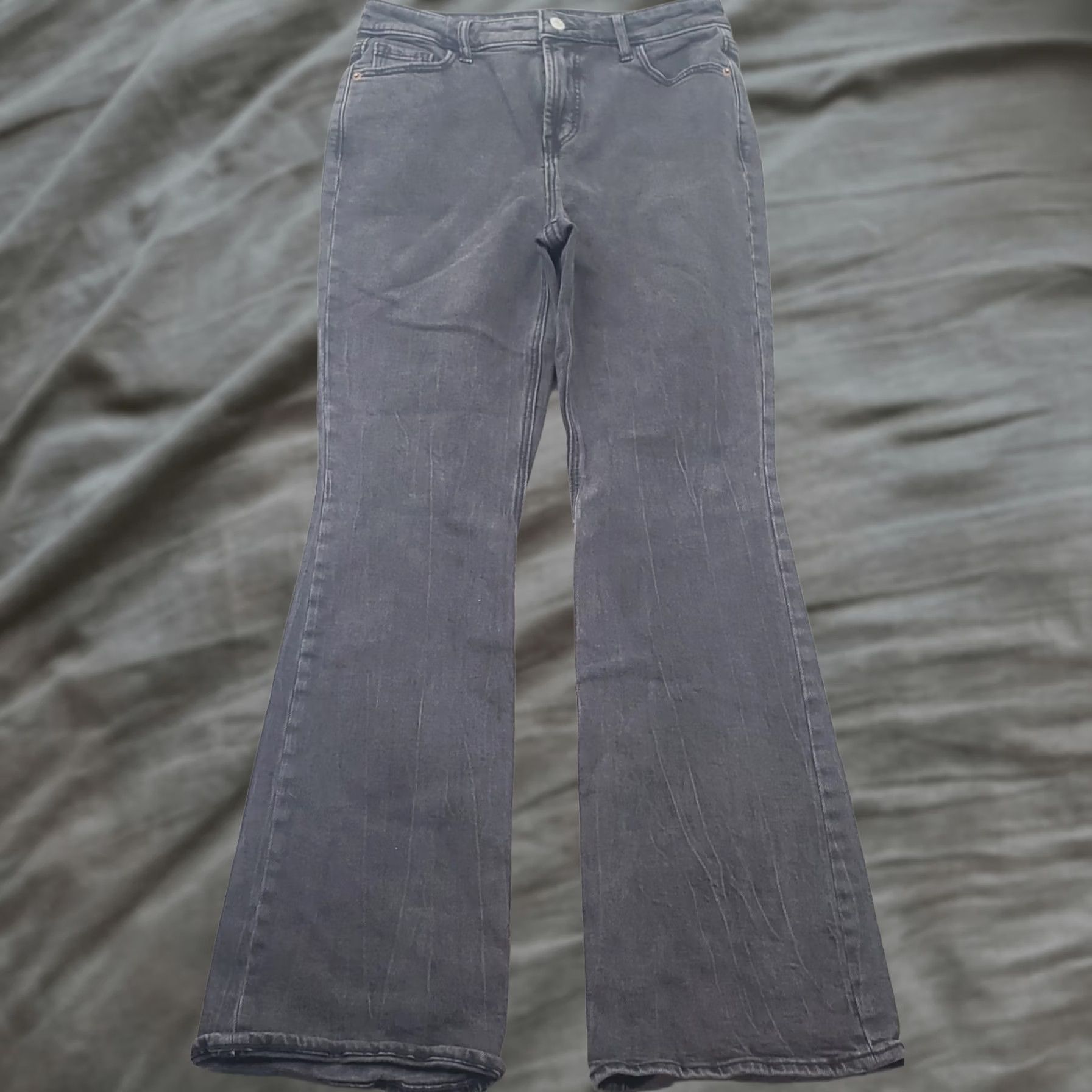 Old Navy Old Navy Womens 6 Black Denim Flare Jeans High-Rise 5-Pocket Comfort Stretch Size 28" / US 6 / IT 42 - 1 Thumbnail