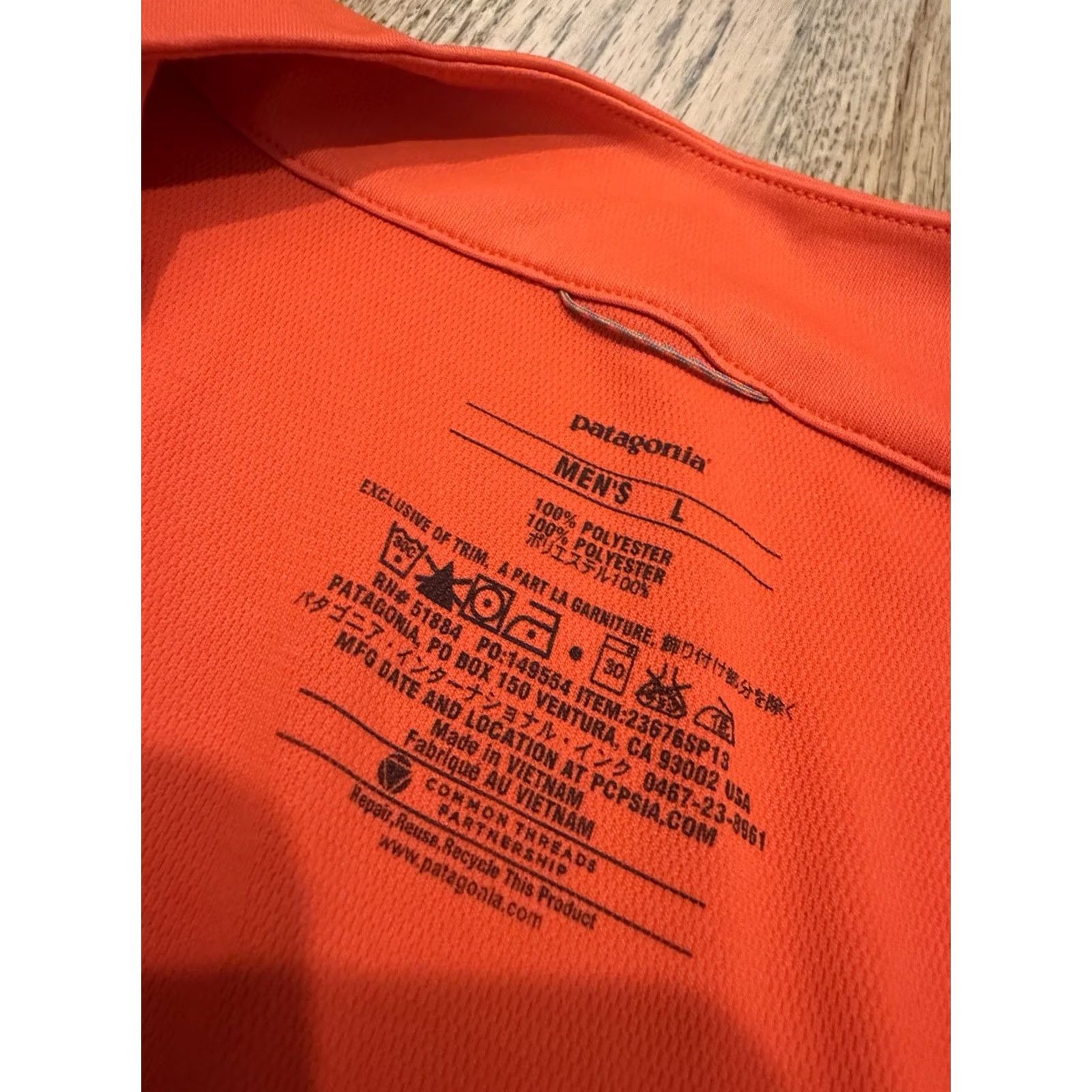 Patagonia Patagonia Shirt Large Orange 1/4 Zip Short Sleeve Pullover Outdoor Polyester Men's Size US L / EU 52-54 / 3 - 4 Thumbnail
