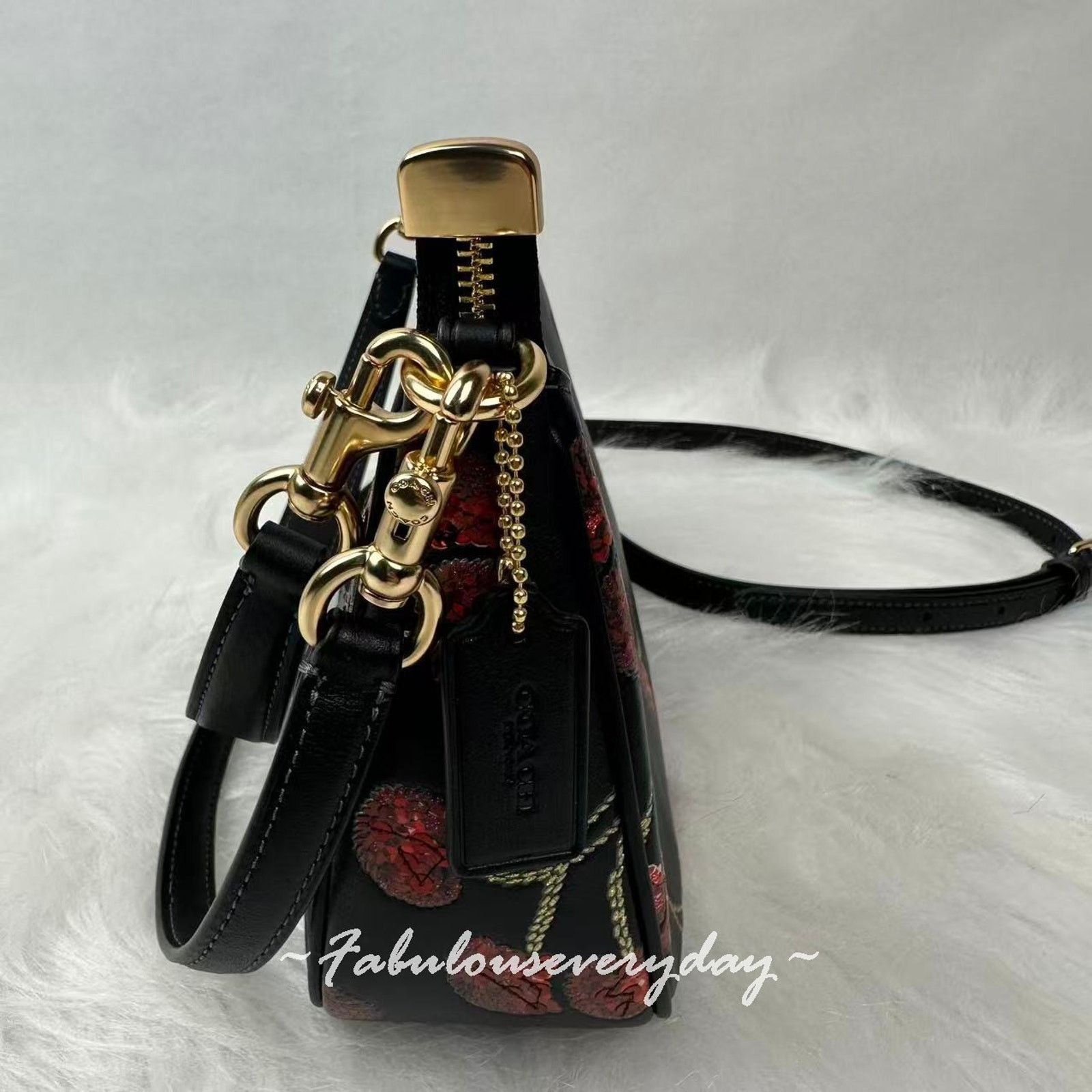 Coach Coach Teri Shoulder xbody Cherry Print Leather/Gold/Black Size ONE SIZE - 2 Thumbnail