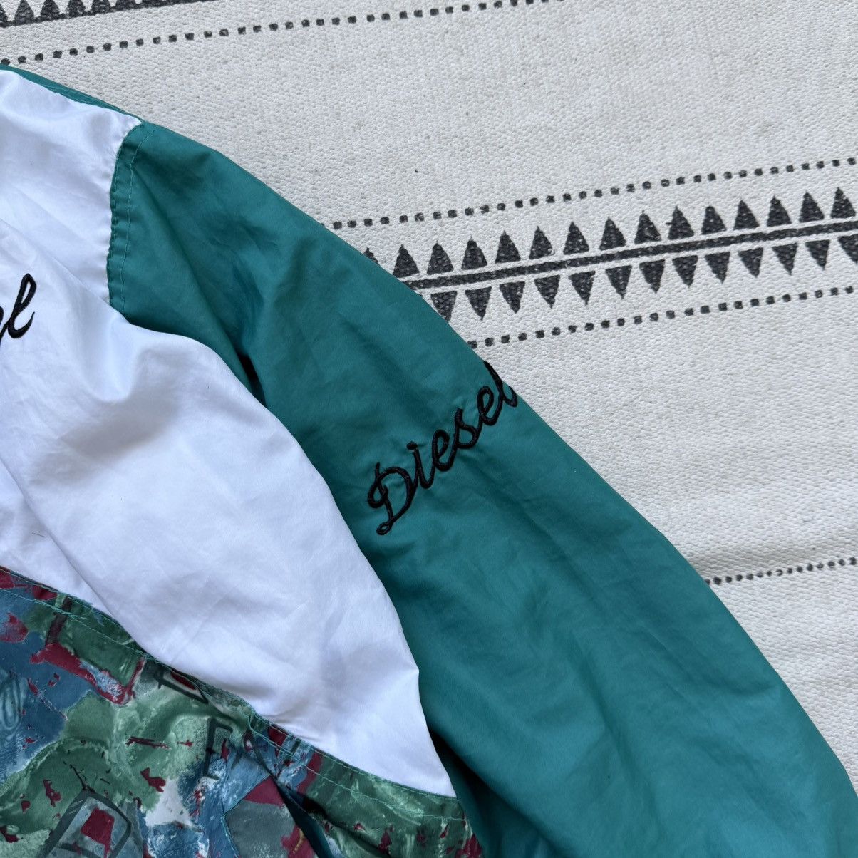 Diesel Vintage 90s Diesel Nylon track jacket Boxy fit Y2K Size US S / EU 44-46 / 1 - 8 Thumbnail