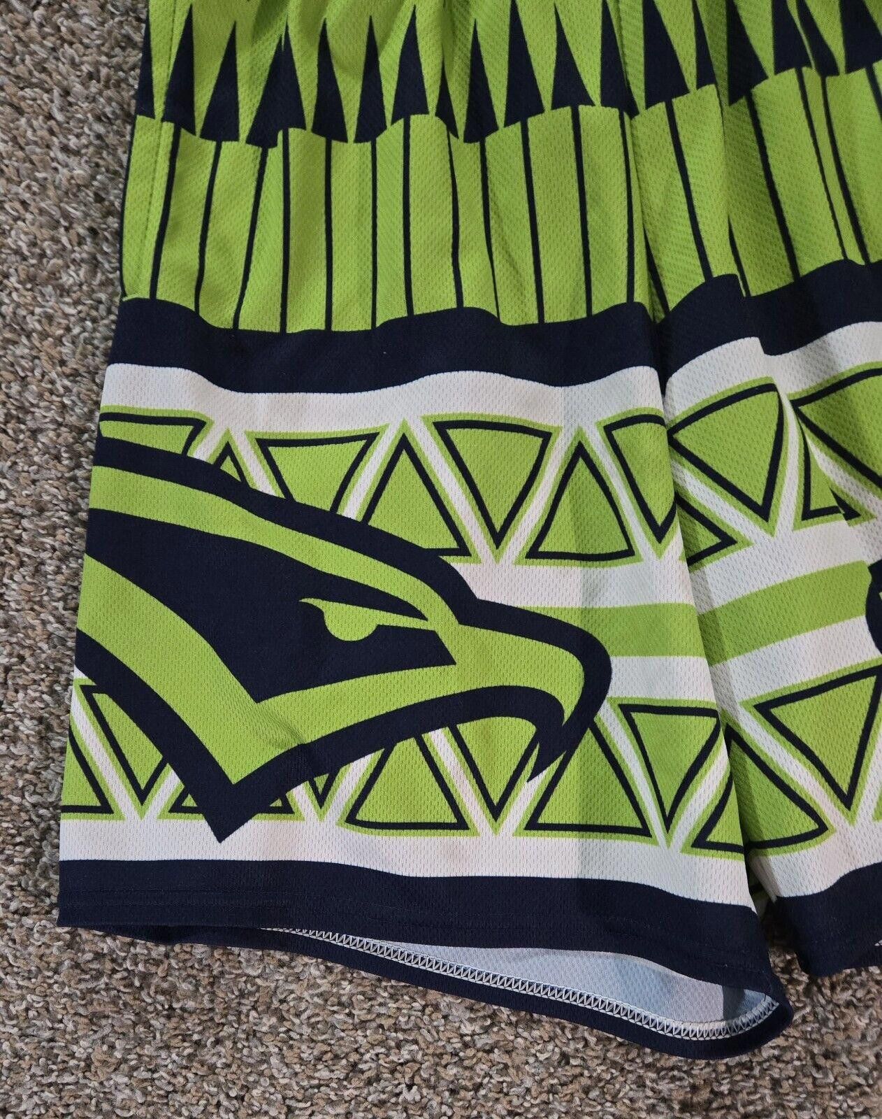 Designer Lax World Blue And Green Shorts Size Medium Size US 32 / EU 48 - 2 Thumbnail