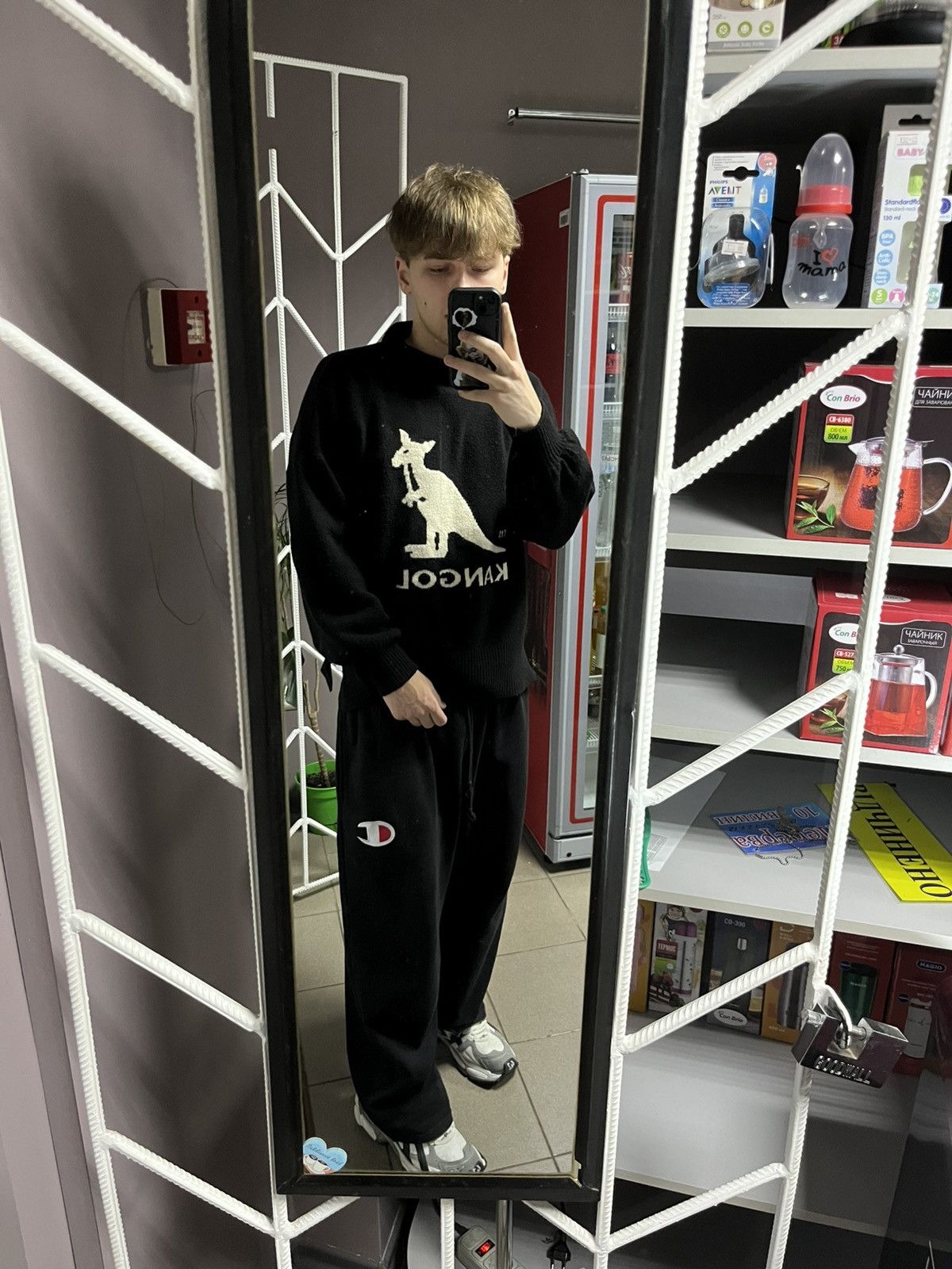 Japanese Brand × Kangol Rare Kangol H&M Knitted Big Logo Sweater Size US M / EU 48-50 / 2 - 6 Thumbnail