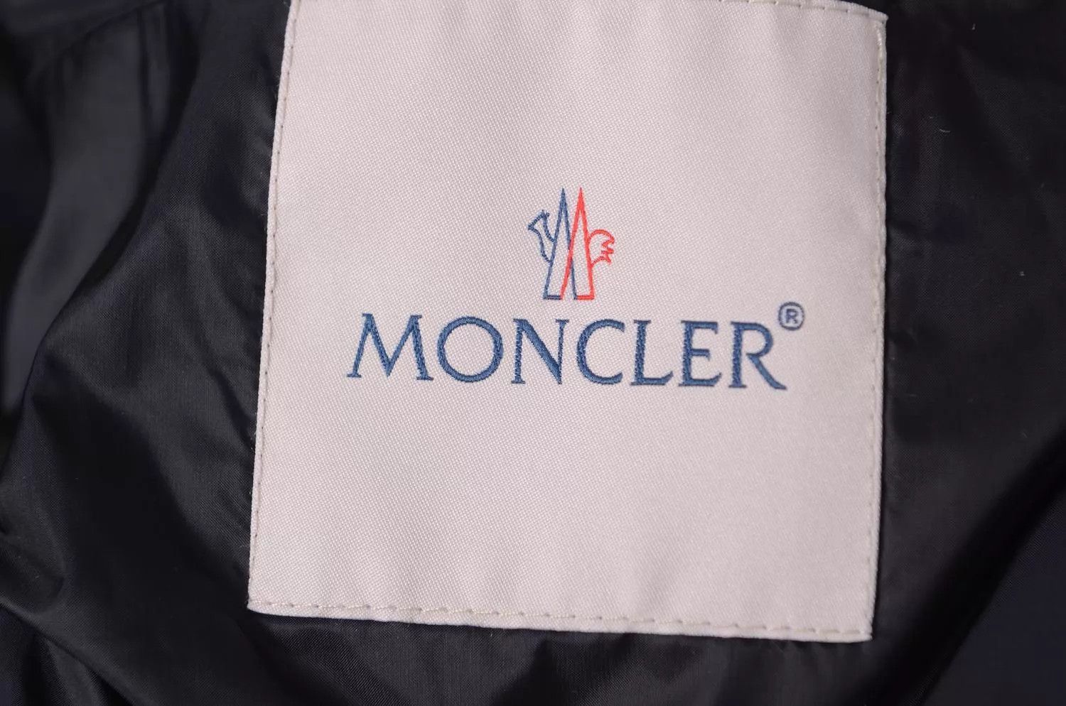 Moncler Moncler Down Puffer Jacket Size XS / US 0-2 / IT 36-38 - 8 Thumbnail