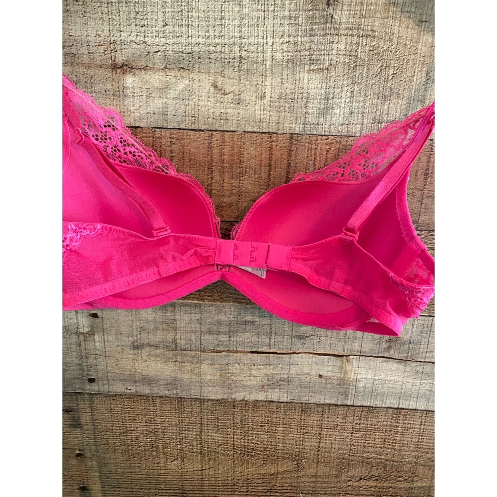 Victoria's Secret Victoria Secret Plunge Bra Pink Size 34C Size ONE SIZE - 2 Thumbnail