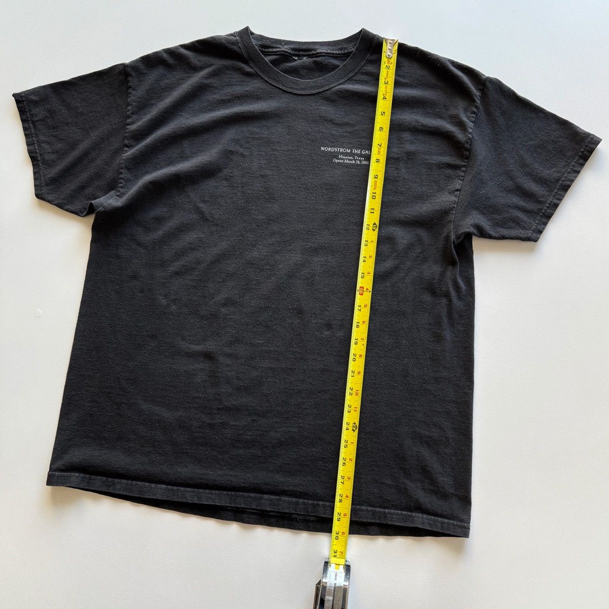 Vintage 2003 Vintage Nordstrom Galleria Planet Wow Tee Size US XL / EU 56 / 4 - 11 Thumbnail