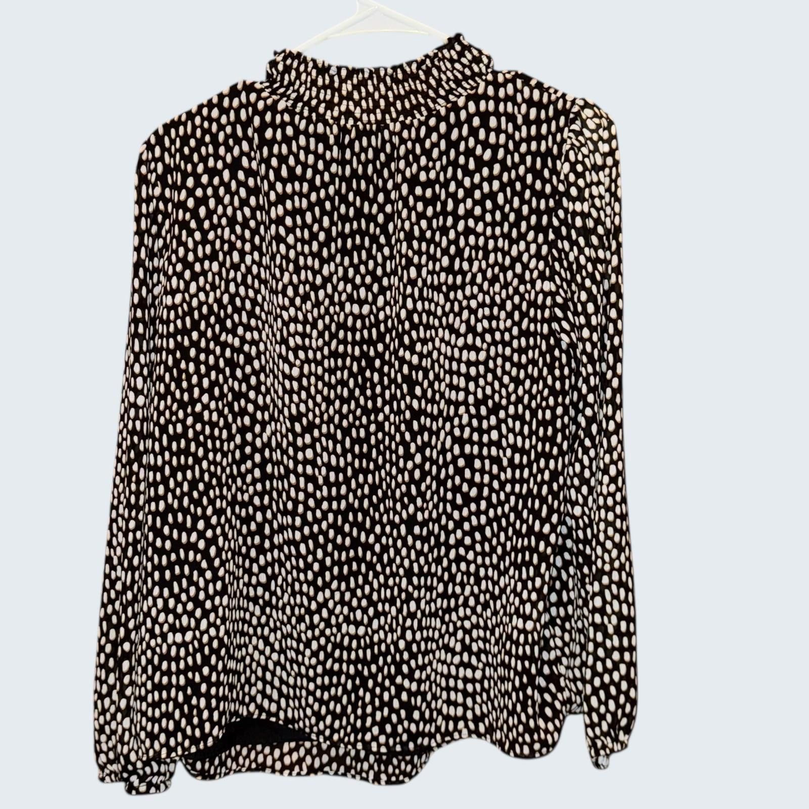 J.Crew J.Crew Black White Dot Smocked Neck Long Sleeve Blouse M Size M / US 6-8 / IT 42-44 - 2 Thumbnail