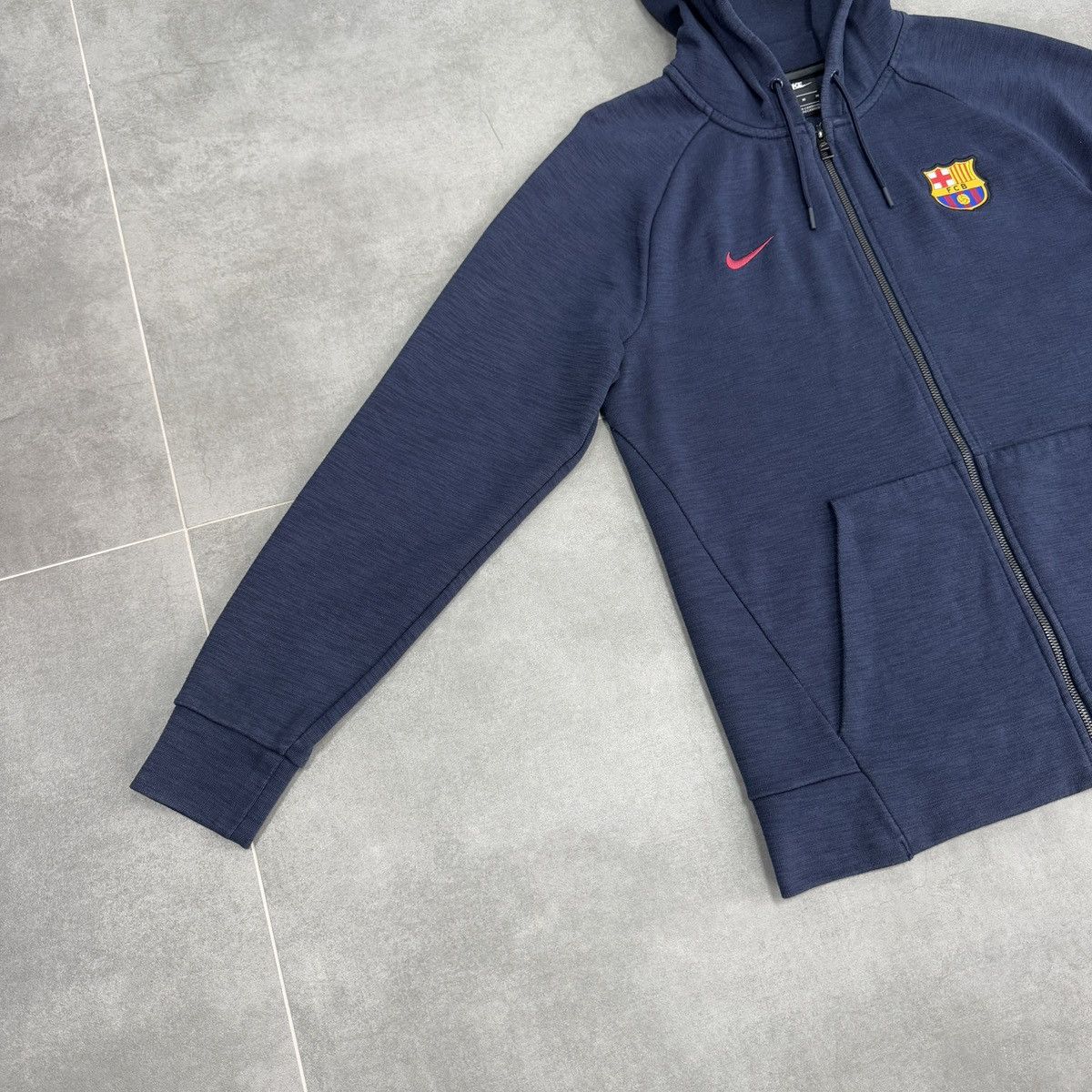 Nike Nike FC Barcelona NSW Hoodie Size M Size US M / EU 48-50 / 2 - 4 Thumbnail