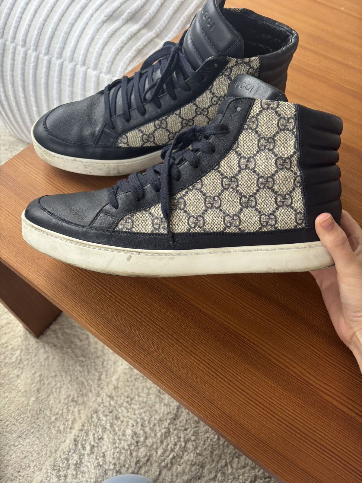 Gucci Gucci GG Supreme High-Tops Size US 10.5 / EU 43-44 - 2 Thumbnail