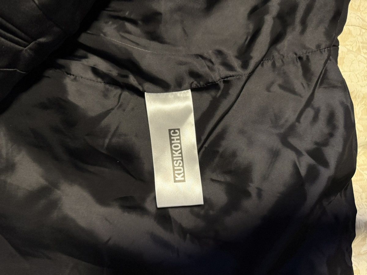 Kusikohc Kusikohc Black Eyelet Embroidery Light Weight Padded Blazer Size US L / EU 52-54 / 3 - 4 Thumbnail