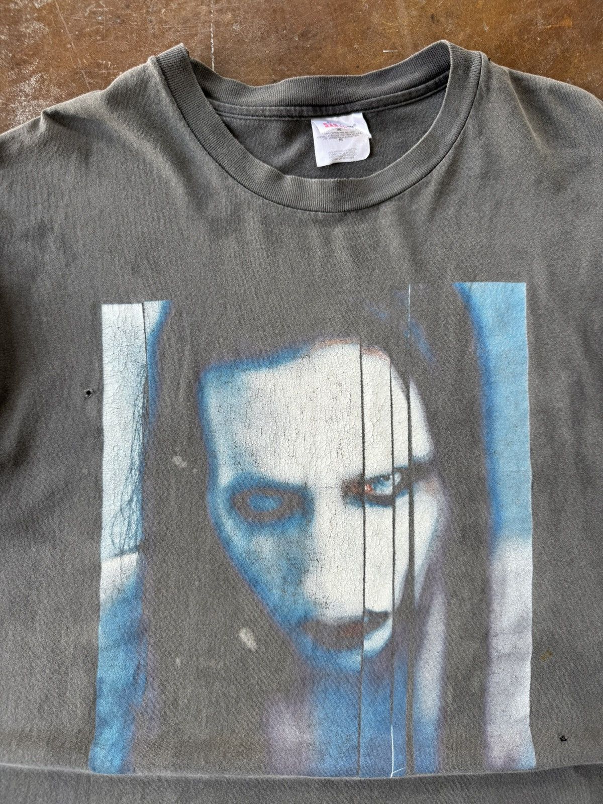 Vintage vintage 90s faded Marilyn Manson grunge erd style band shirt Size US XL / EU 56 / 4 - 4 Thumbnail