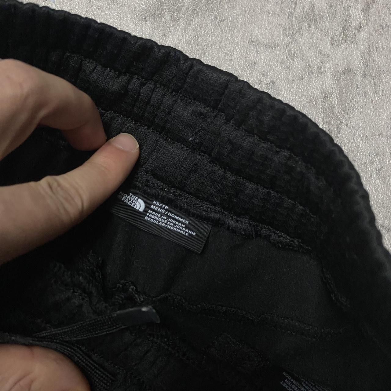 The North Face The North Face black and grey shorts #TheNorthFace #Shorts Size US 28 / EU 44 - 4 Thumbnail