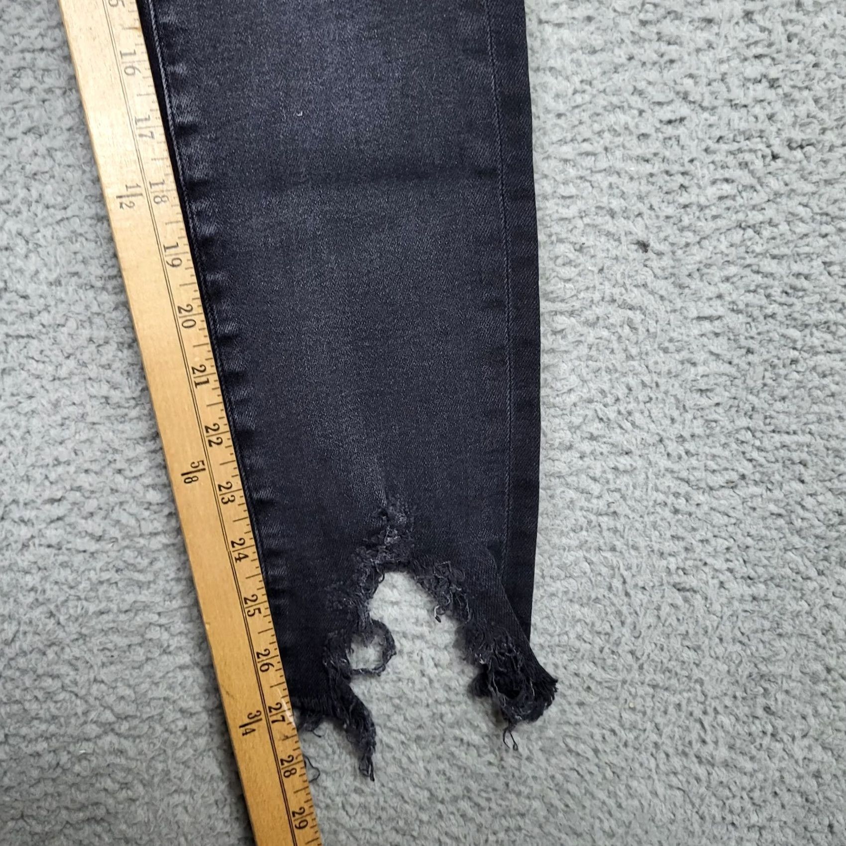 Agolde AGOLDE Jeans Women Skinny Mid-rise Crop 27 Black Light Denim 5-Pocket Brand: AGOLDE Women Size 27 Slim Crop 5-Pocket Black World: 27 Size 27" / US 4 / IT 40 - 4 Thumbnail