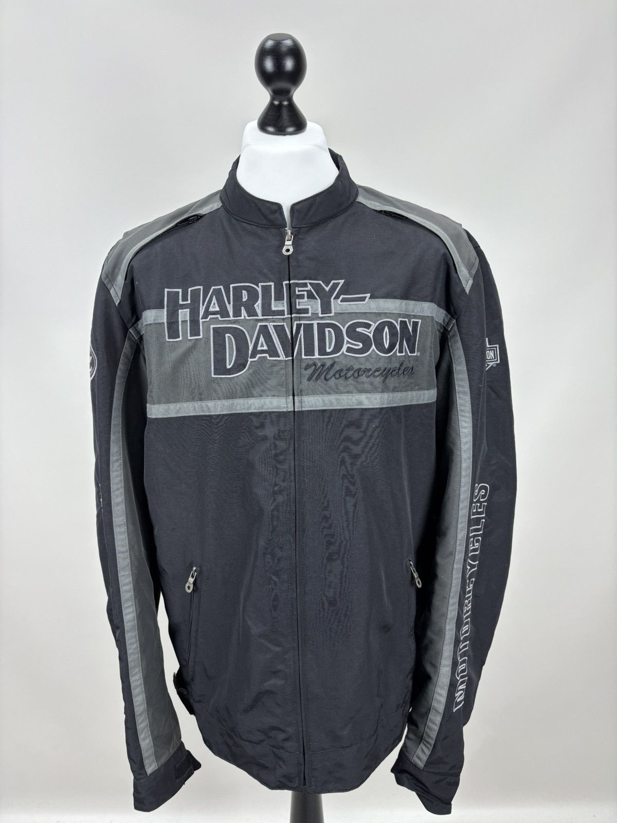 Harley Davidson Mens jacket Harley Davidson Size XL Color Black/Gray Size US XL / EU 56 / 4 - 2 Thumbnail