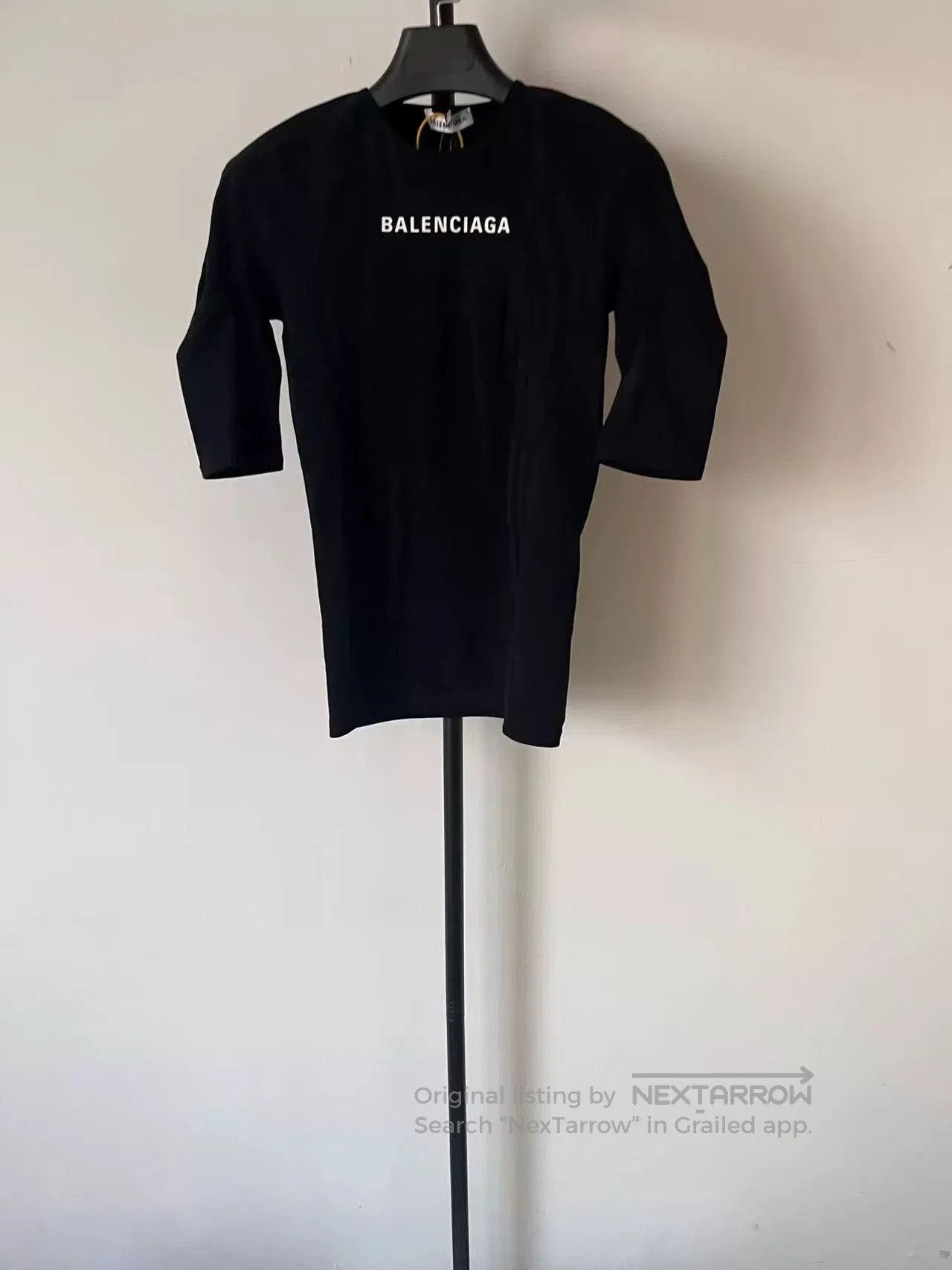 Balenciaga Balenciaga Black Logo Print Short Sleeve T. Size M / US 6-8 / IT 42-44 - 1 Thumbnail