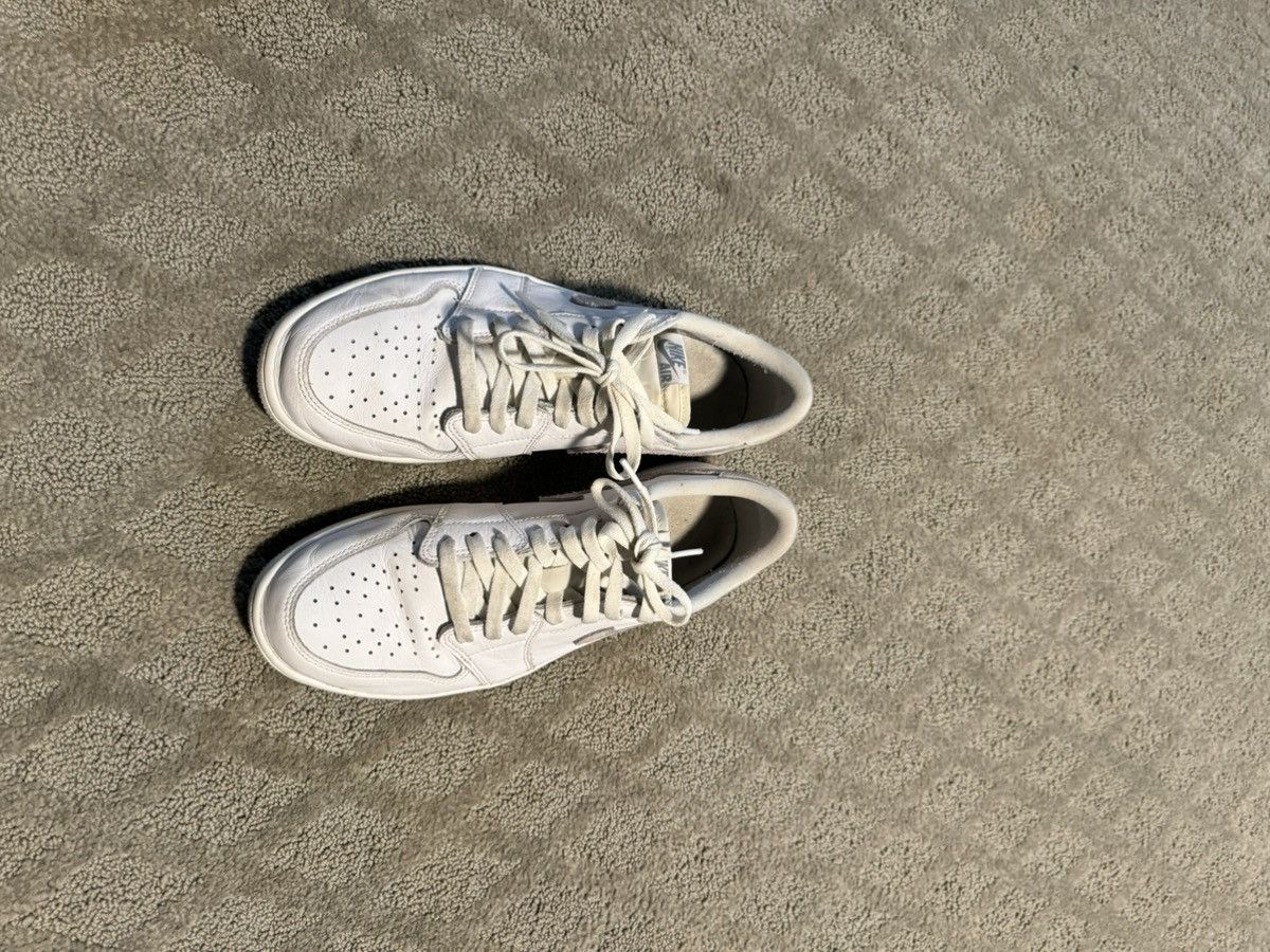 Jordan Brand × Nike AIR JORDAN 1 LOW NEURAL GREY 21 Size US 11.5 / EU 44-45 - 3 Thumbnail
