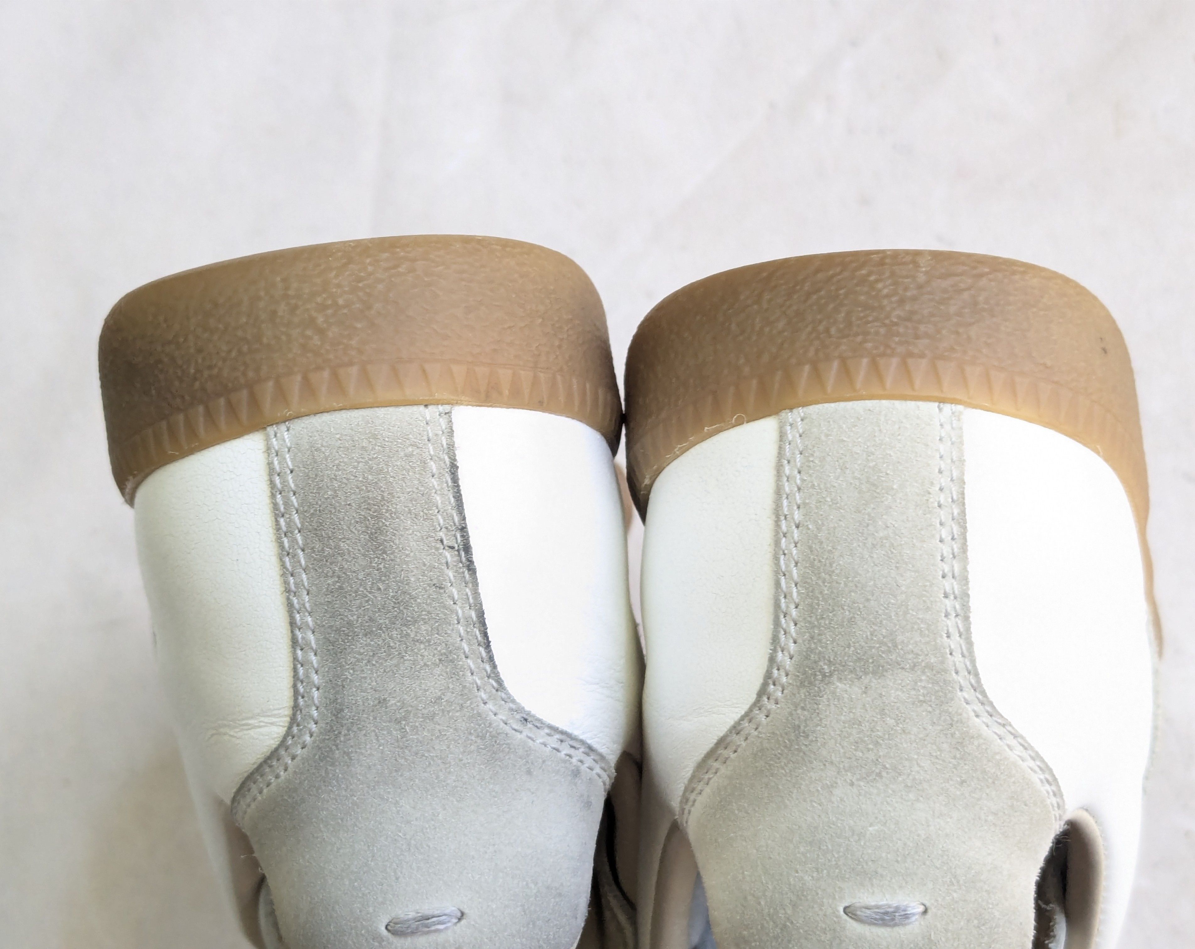 Maison Margiela Maison Margiela GAT Replica White Gray 8 41 Low Tops Size US 8 / EU 41 - 14 Thumbnail